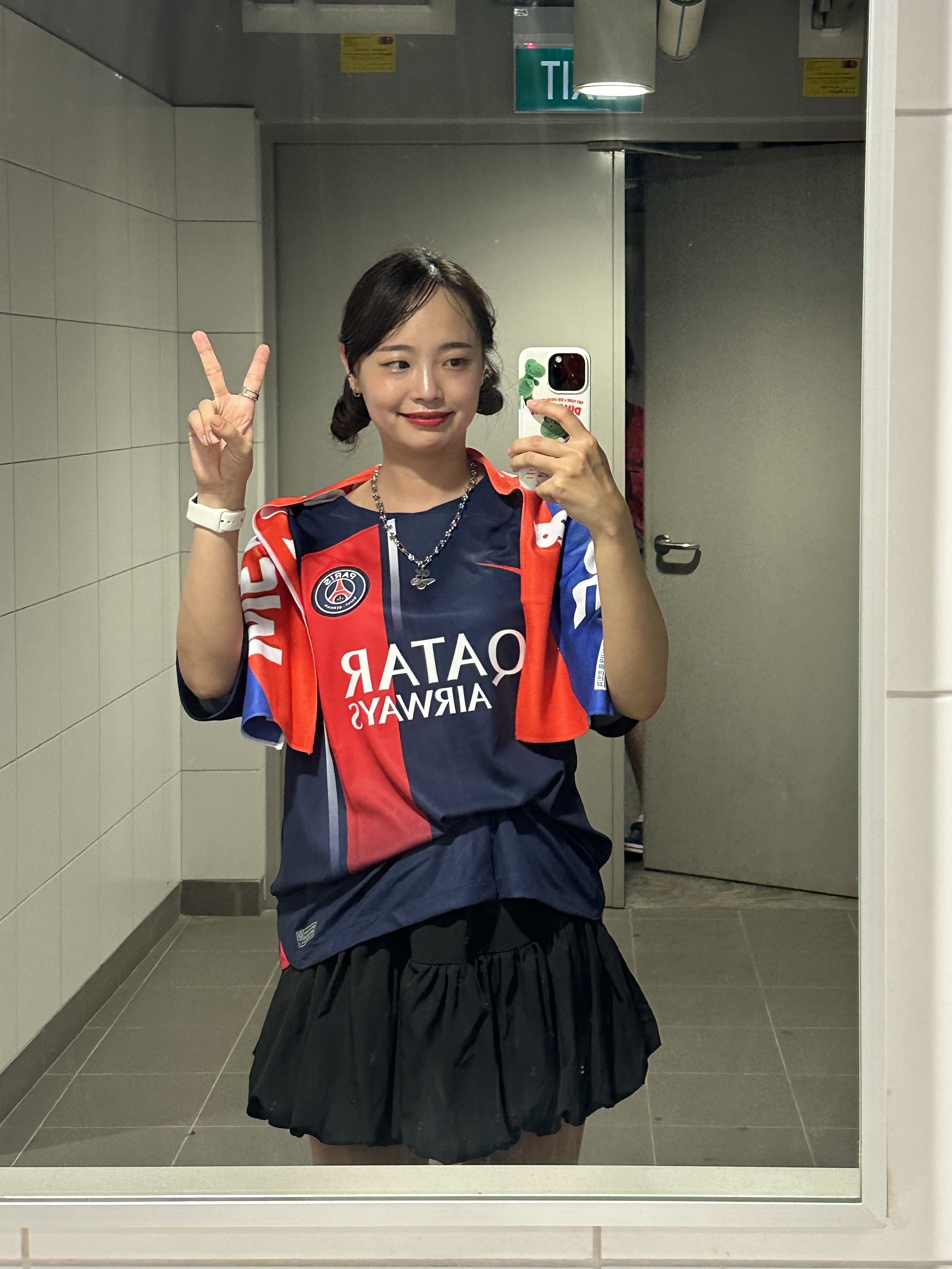 Nike Paris Saint-Germain 2023/24 Dri-Fit Stadium Home Jersey Midnight Navy (Non Marking Ver.), Nike x Comme des Garcons Homme Plus Air Max Sunder SP White Black 착용 스타일 - 8