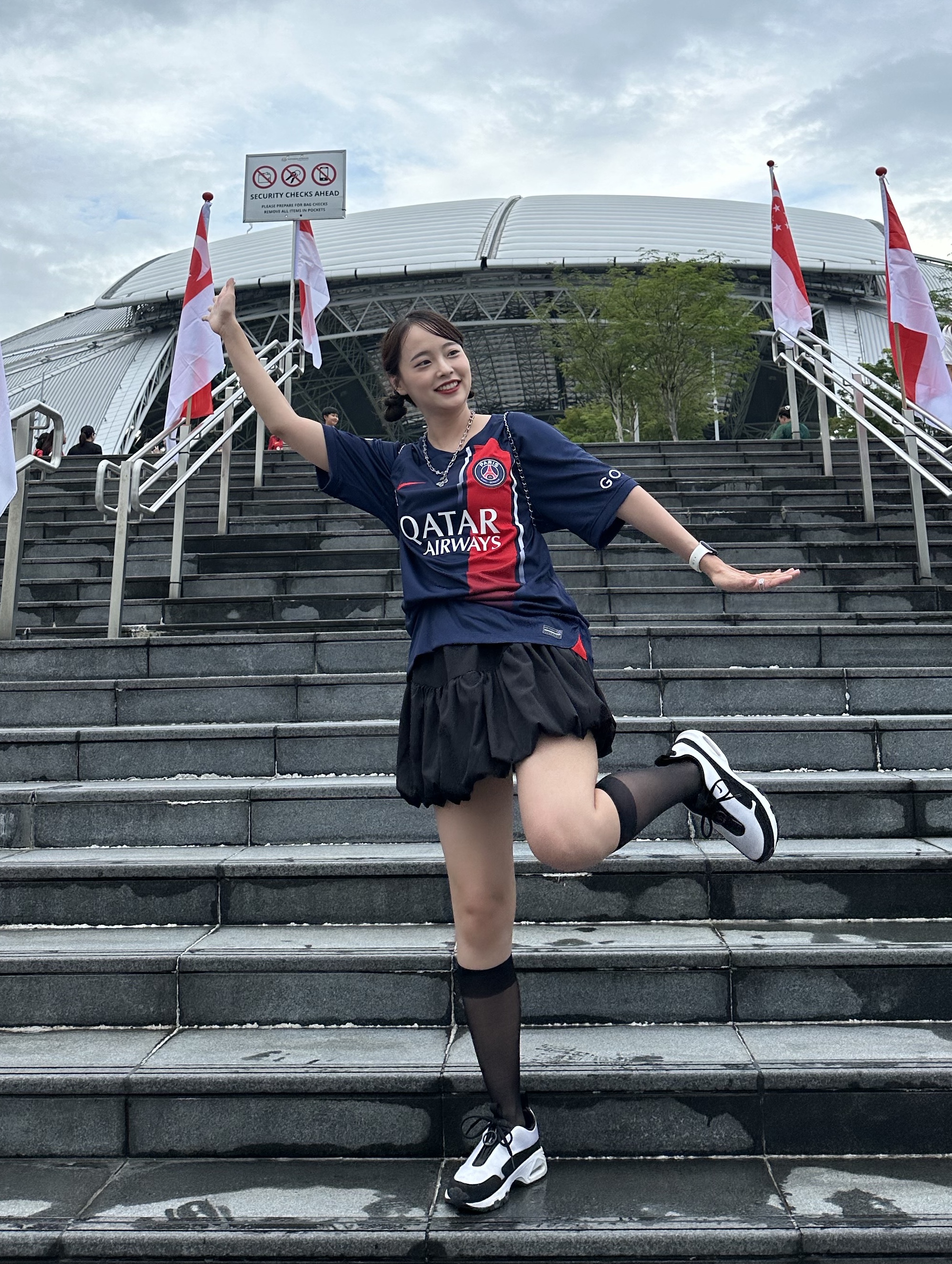 Nike Paris Saint-Germain 2023/24 Dri-Fit Stadium Home Jersey Midnight Navy (Non Marking Ver.), Nike x Comme des Garcons Homme Plus Air Max Sunder SP White Black 착용 스타일 - 5