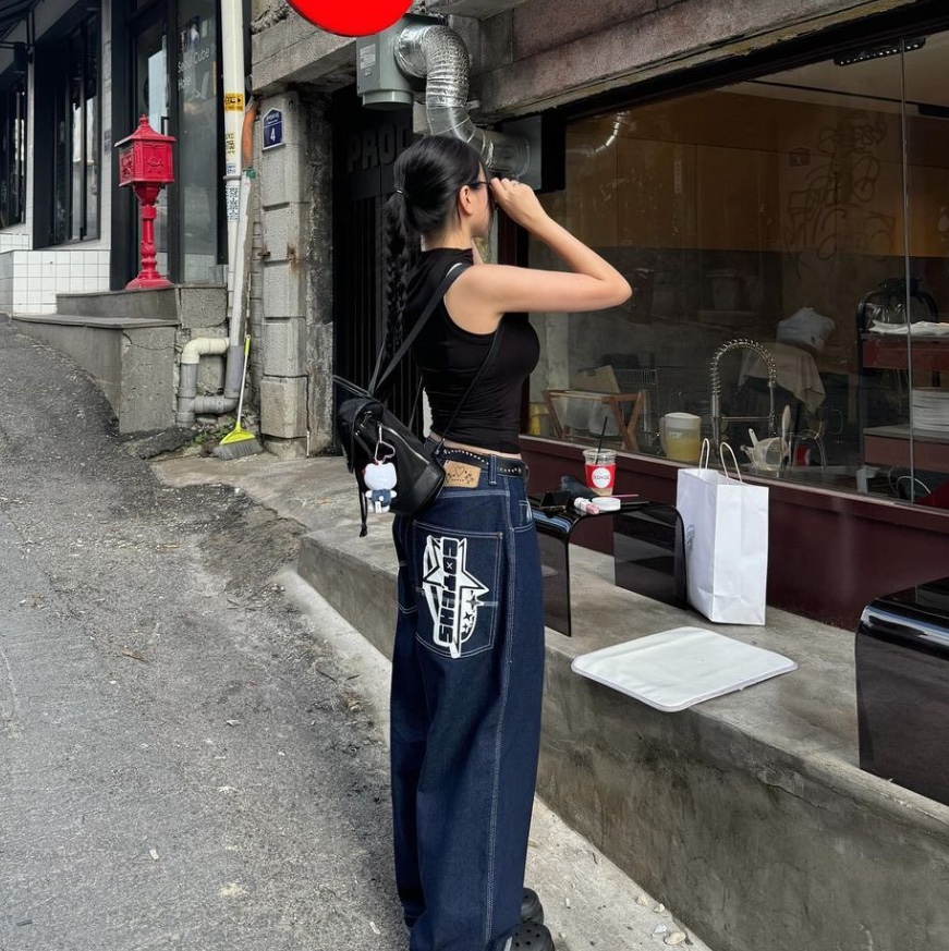 Cotchs Star Denim Pants 착용 스타일