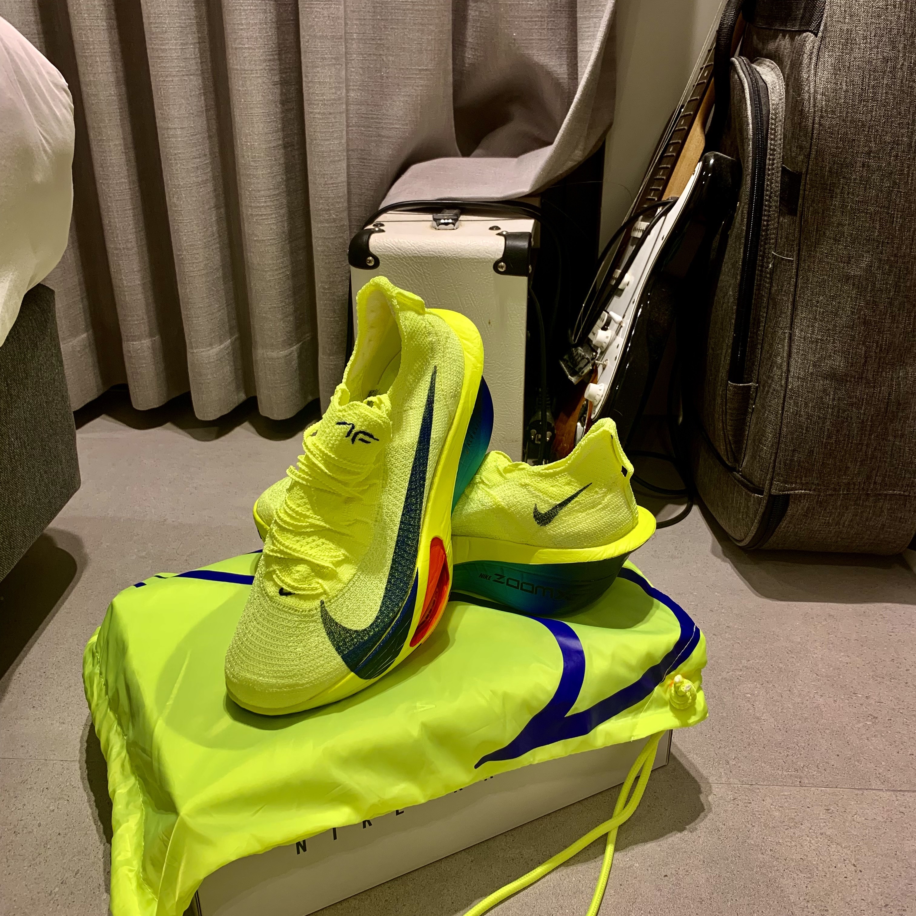 Nike Air Zoom Alphafly Next% 3 Volt 착용 스타일