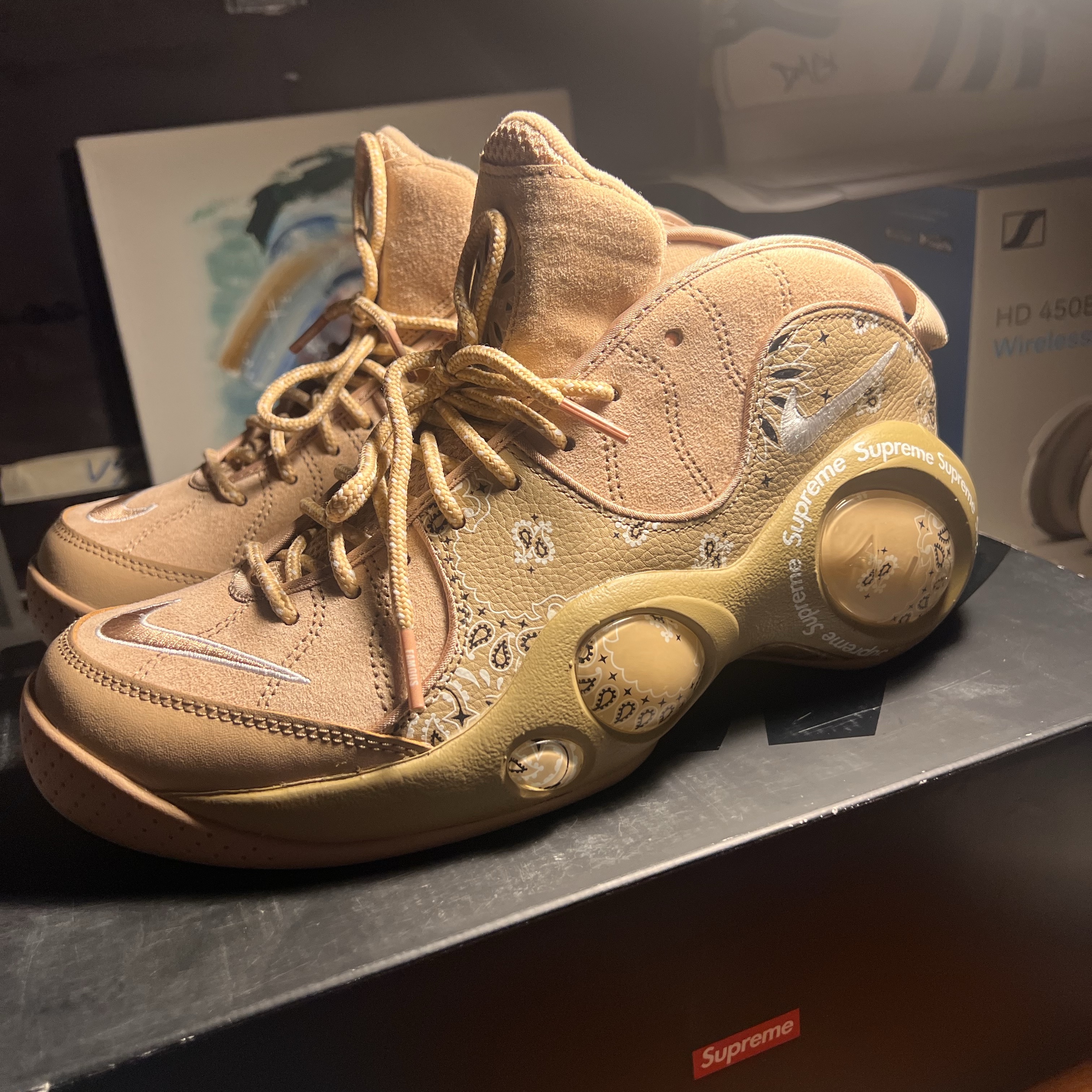 Nike x Supreme Air Zoom Flight 95 SP Hemp 착용 스타일 - 3