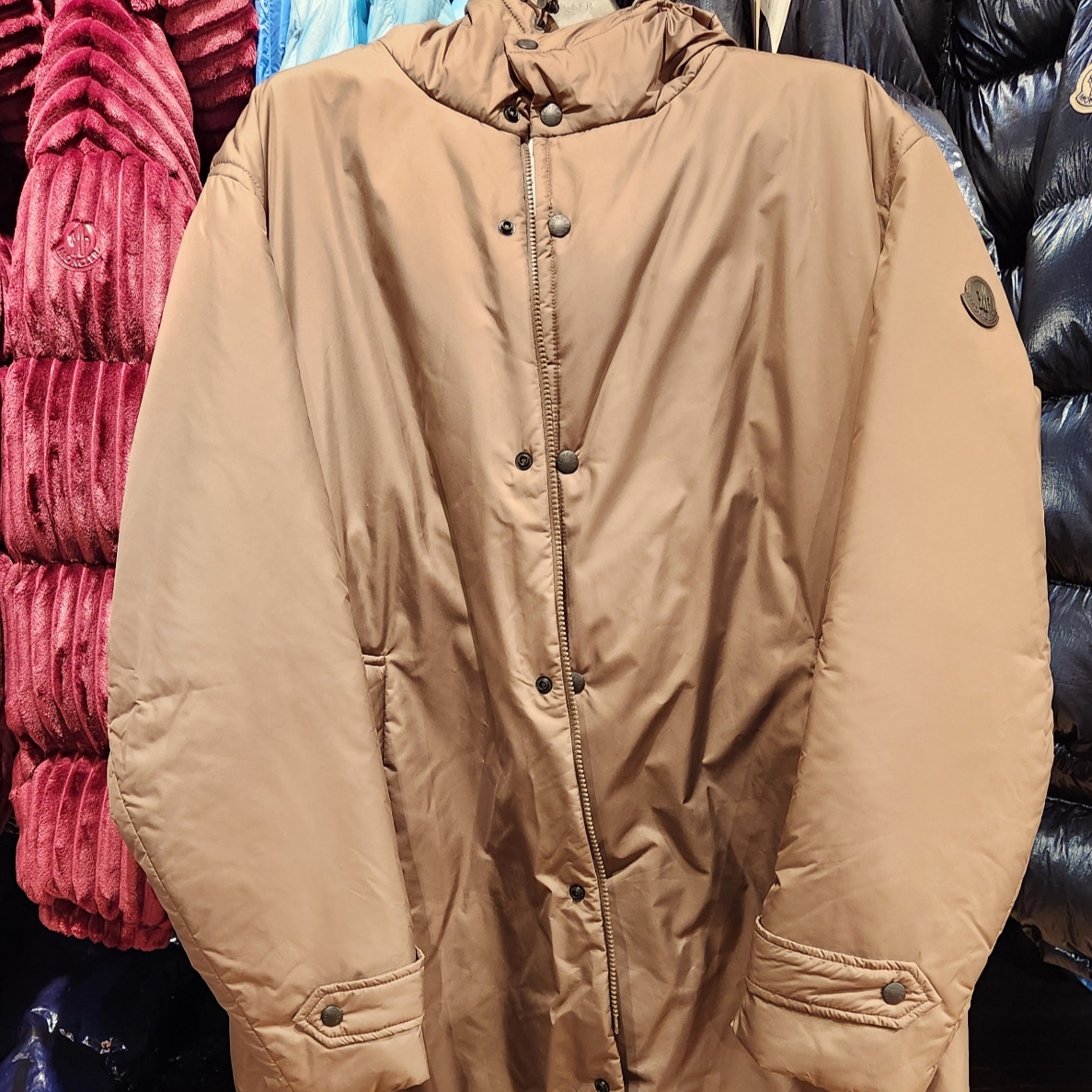Moncler Baronnies Down Coat Brown - 22FW 착용 스타일 - 2
