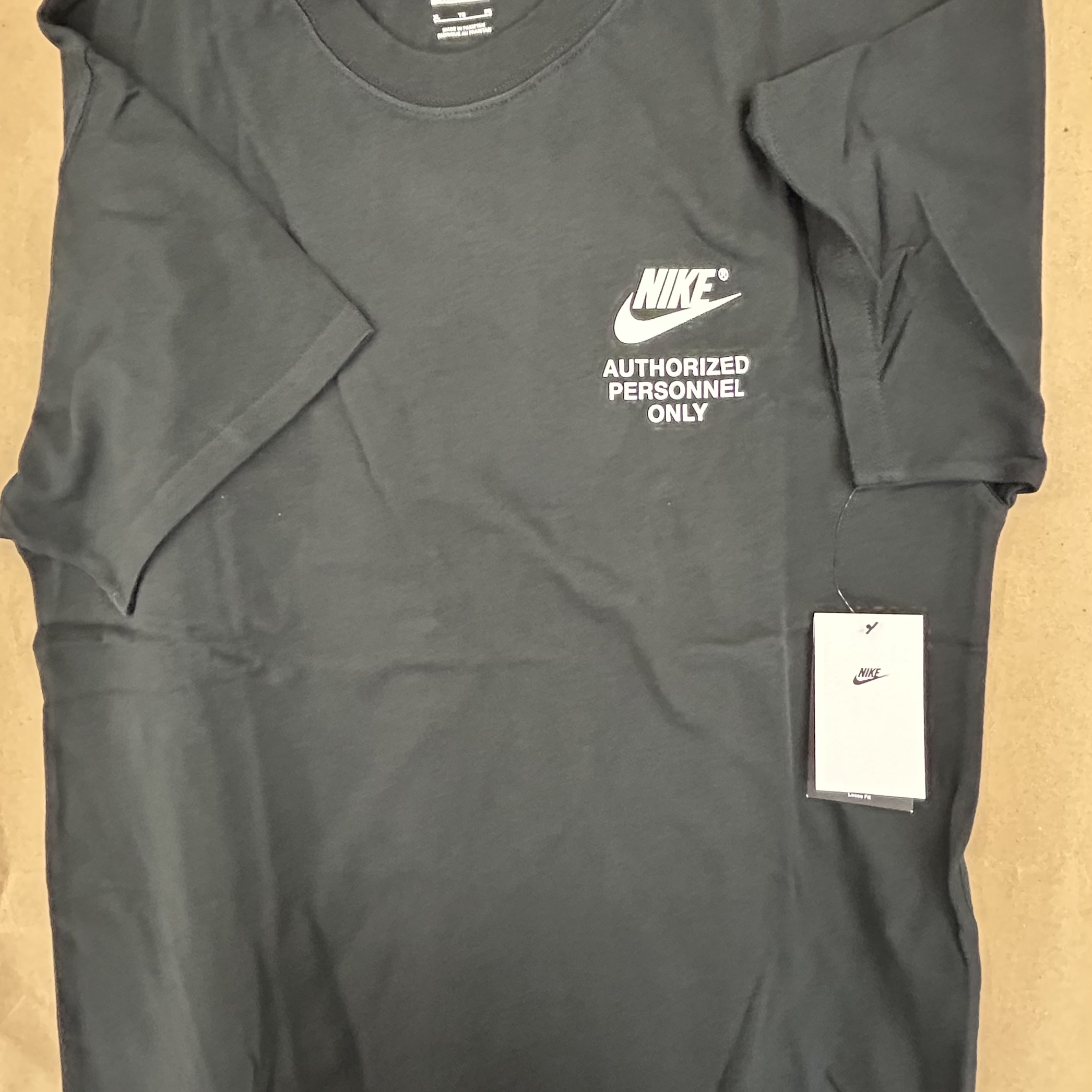 Nike NSW Authorized Personnel T-Shirt Black - Asia 착용 스타일