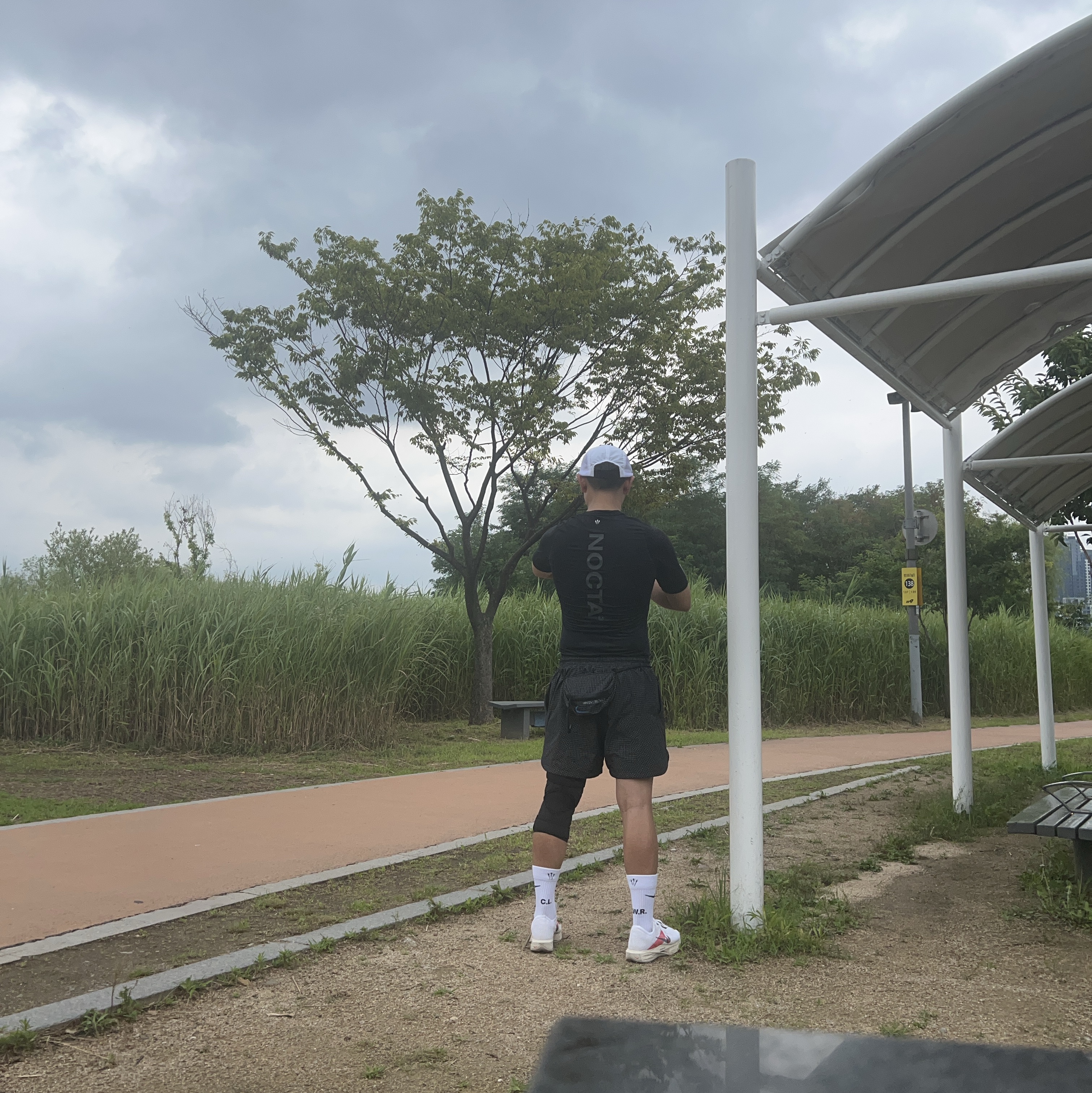 Nike x Drake Nocta NRG Essential SS Base Layer Top Black (DM1733-010), Nike x Off-White NRG Woven Shorts Black - US/EU 착용 스타일