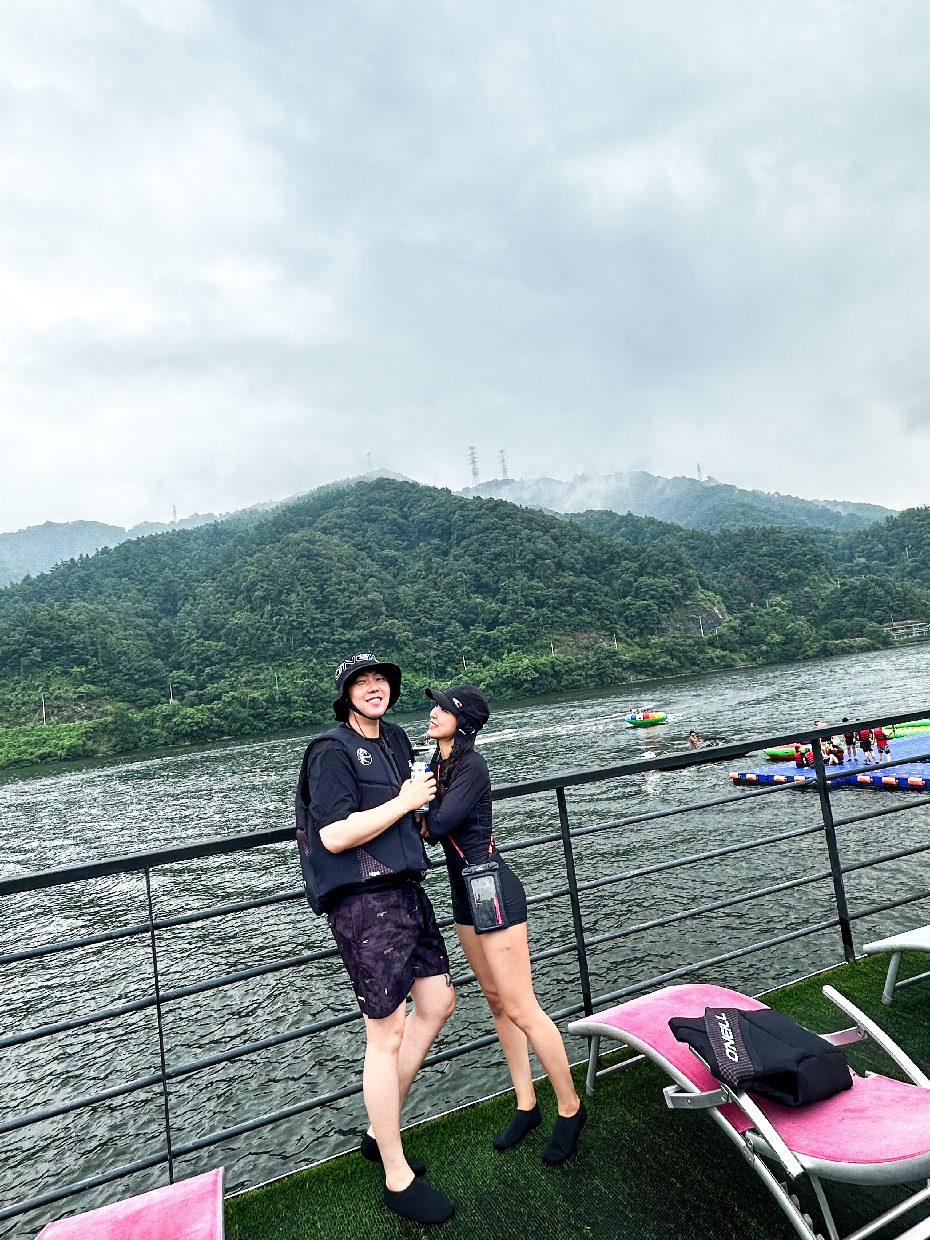 Moncler Swim Shorts Black - 24SS 착용 스타일 - 1