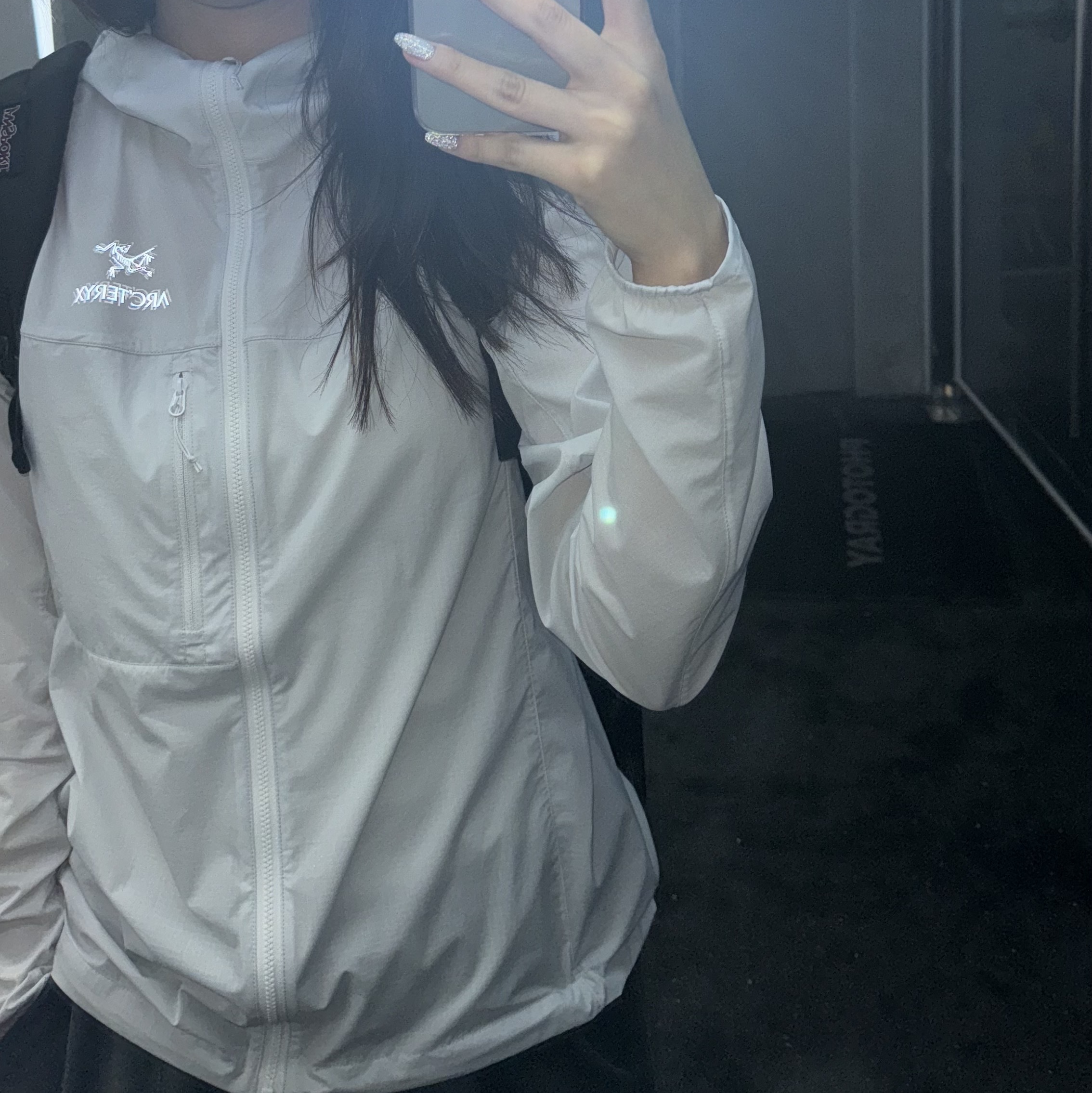 (W) Arc'teryx Squamish Hoody Atmos 착용 스타일