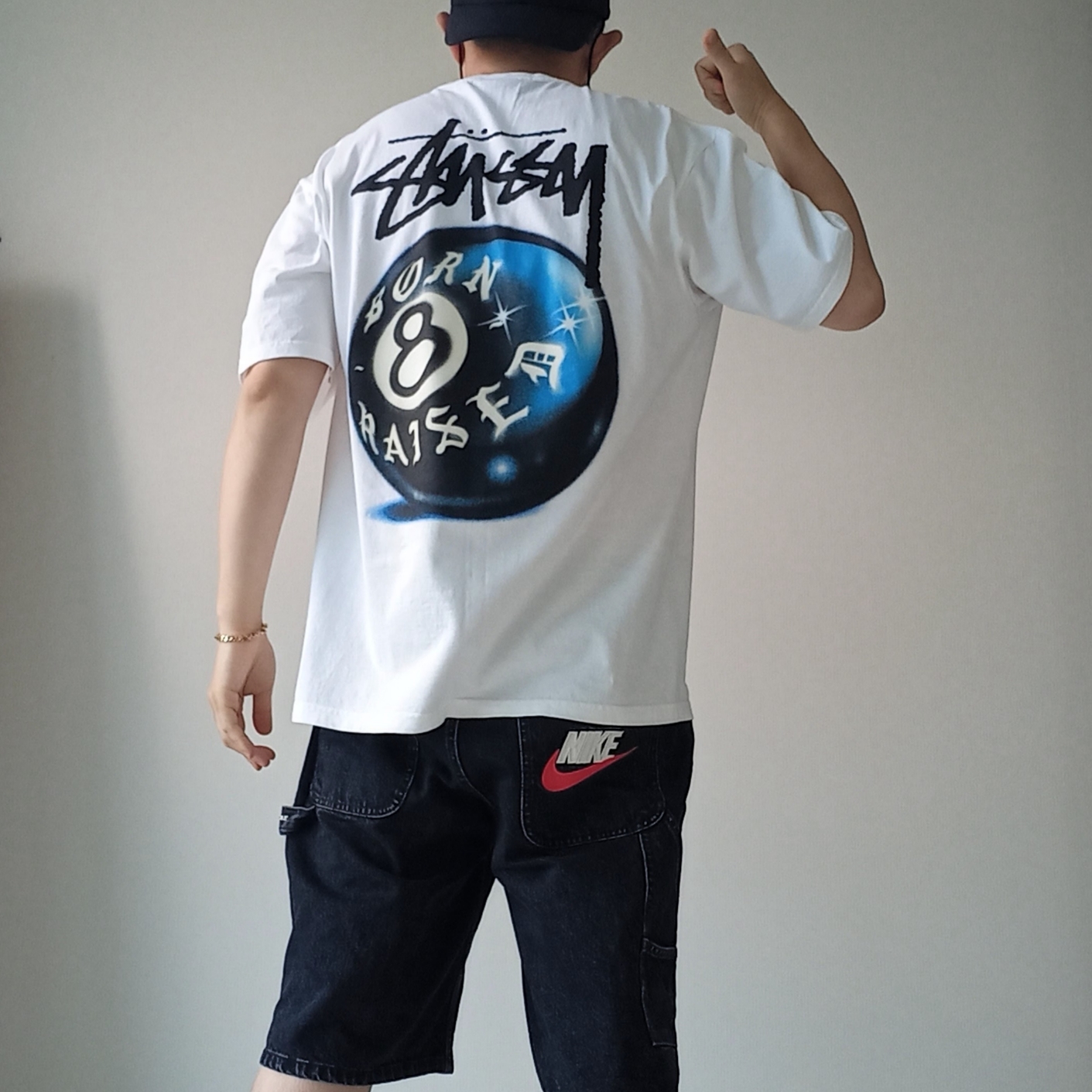 Stussy x Born X Raised 8 Ball T-Shirt White, Supreme x Nike Denim Short Black - 24SS 착용 스타일 - 2