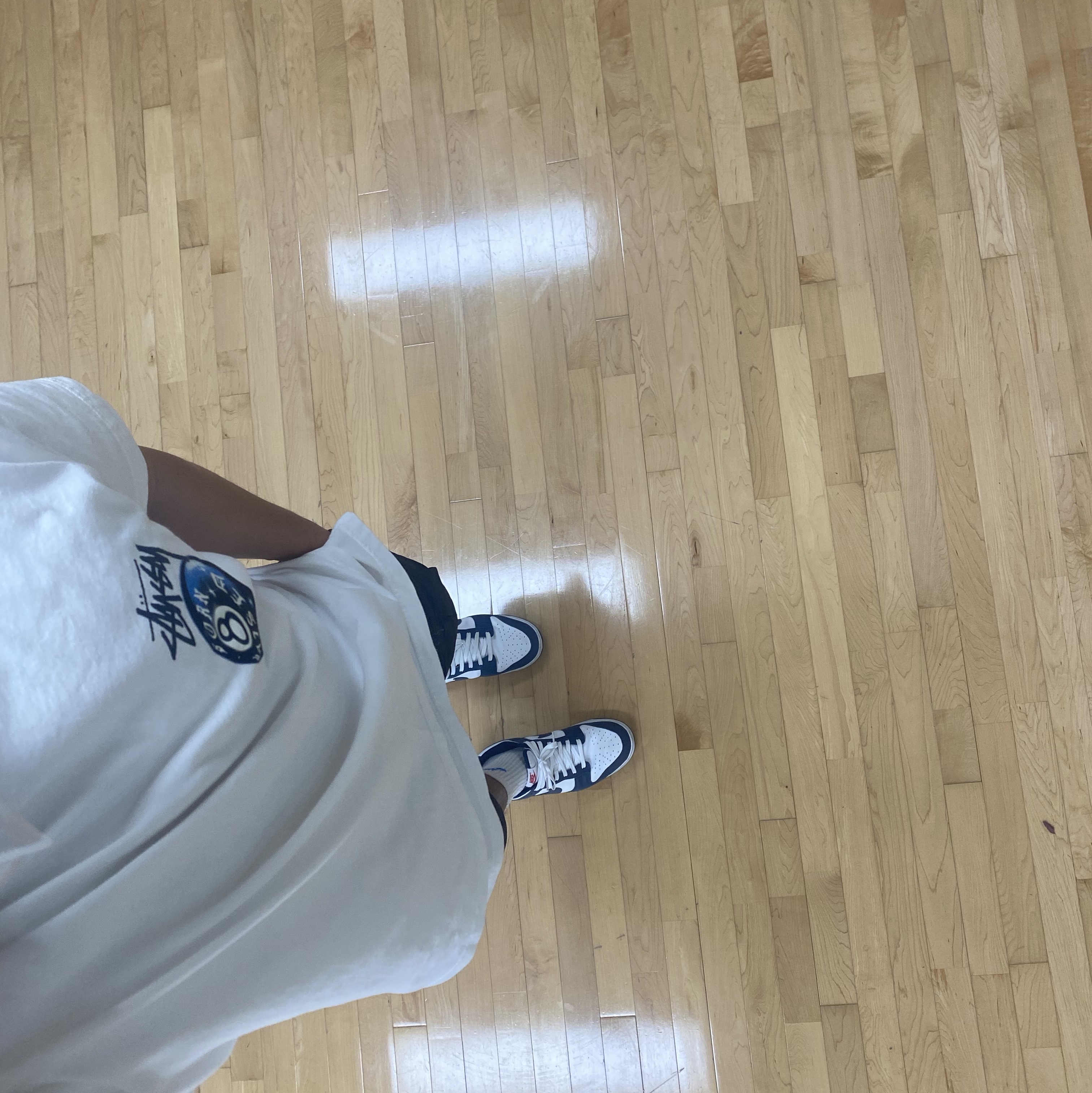 Stussy x Born X Raised 8 Ball T-Shirt White 착용 스타일
