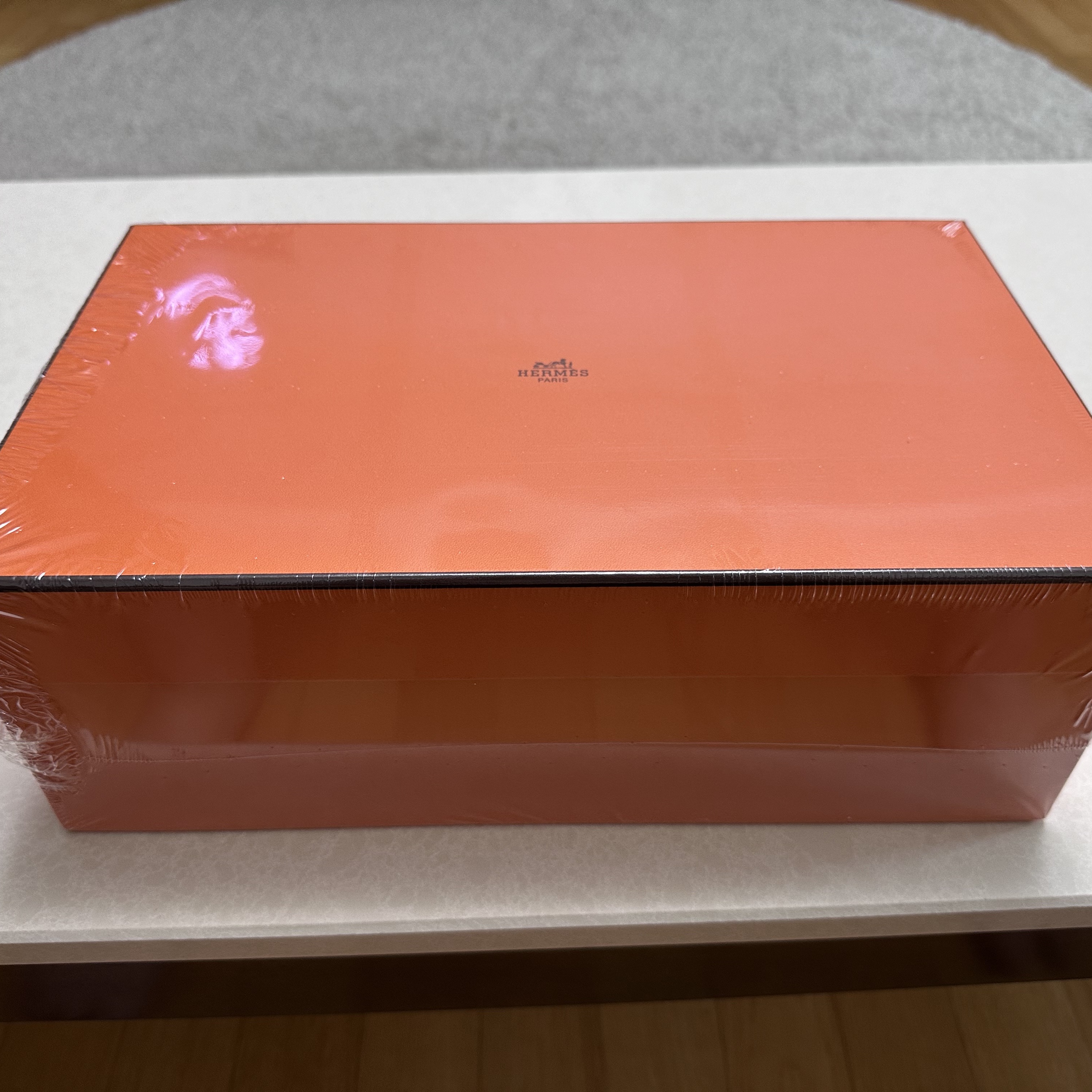 Hermes Bouncing Sneakers Calfskin Suede Goatskin & Blanc 착용 스타일 - 1