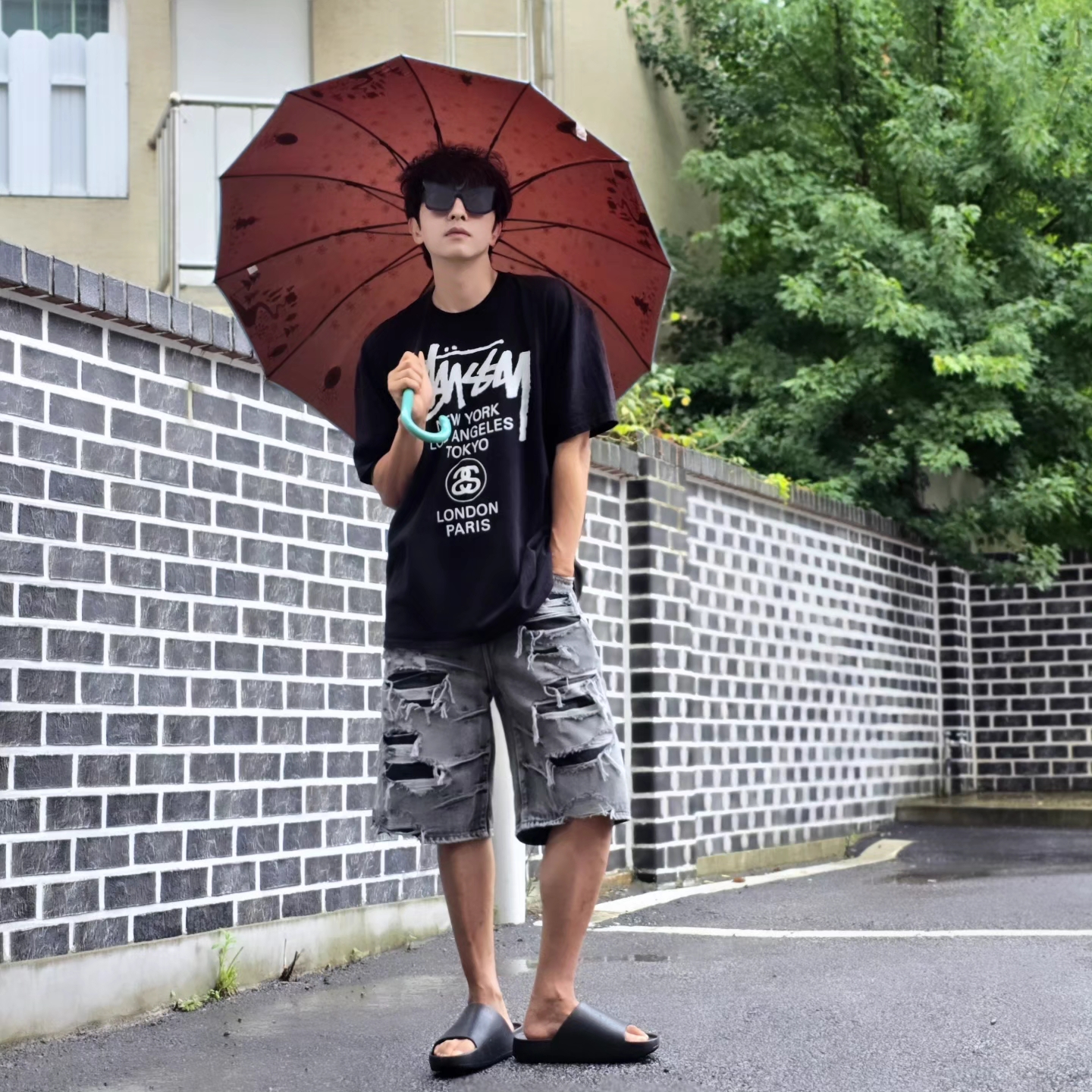 Stussy World Tour T-Shirt Black, Stussy World Tour T-Shirt Black 2023 착용 스타일 - 6