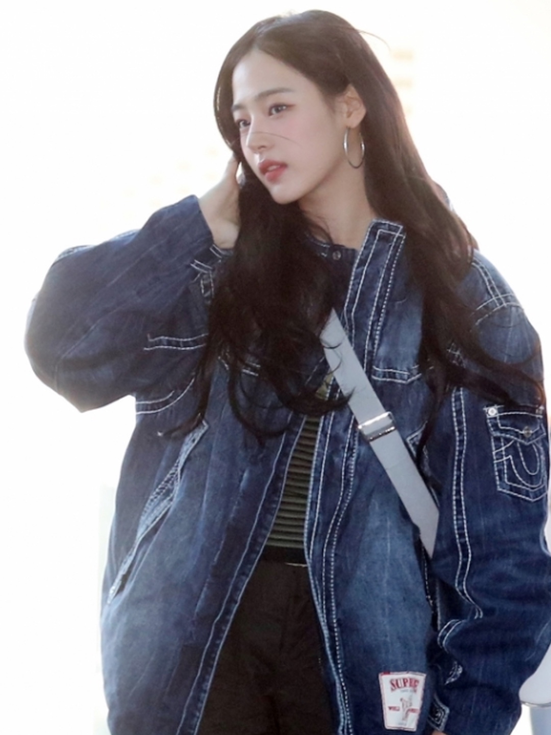 True Religion Denim Field Trucker Jacket Indigo, True Religion x Fetch Denim Jacket Indigo 착용 스타일 - 1