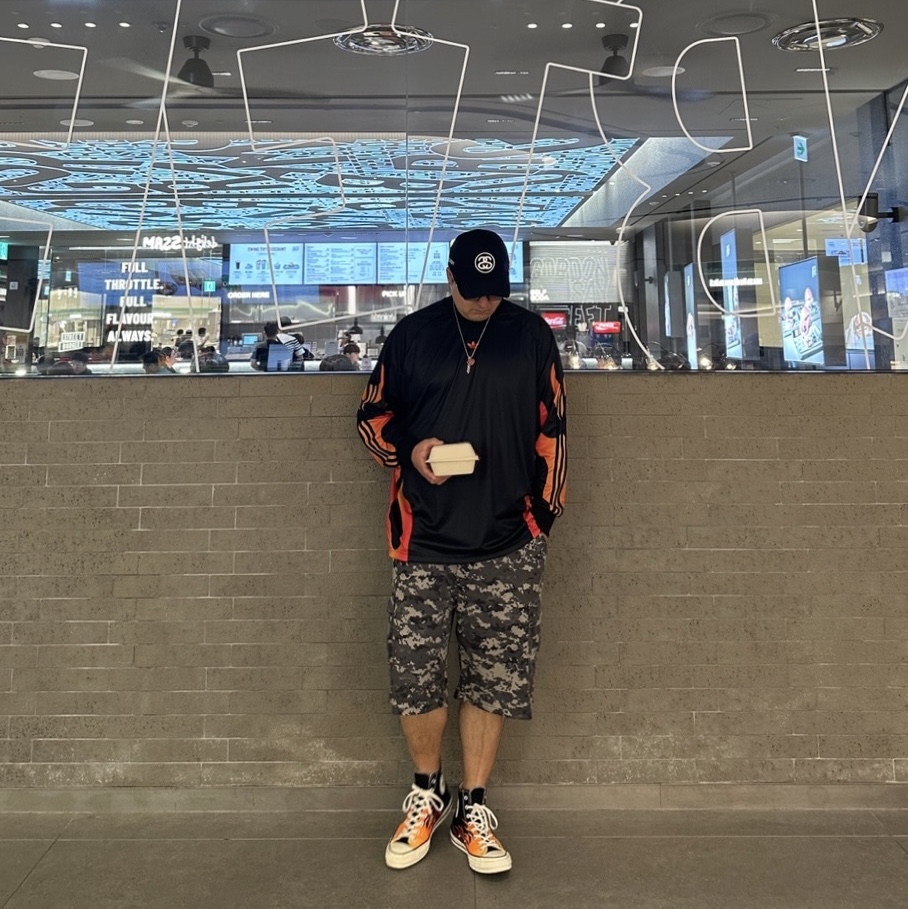 Stussy SS Link 9Twenty Cap Black, Converse Chuck 70 Hi Archive Print Flames Black 착용 스타일 - 1