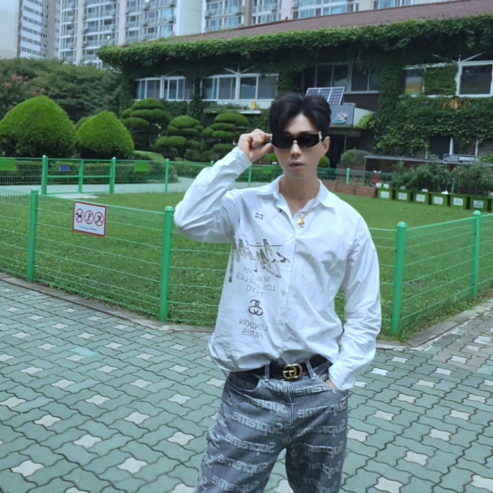 Supreme Denim Painter Pants Stripe - 24SS 착용 스타일 - 1