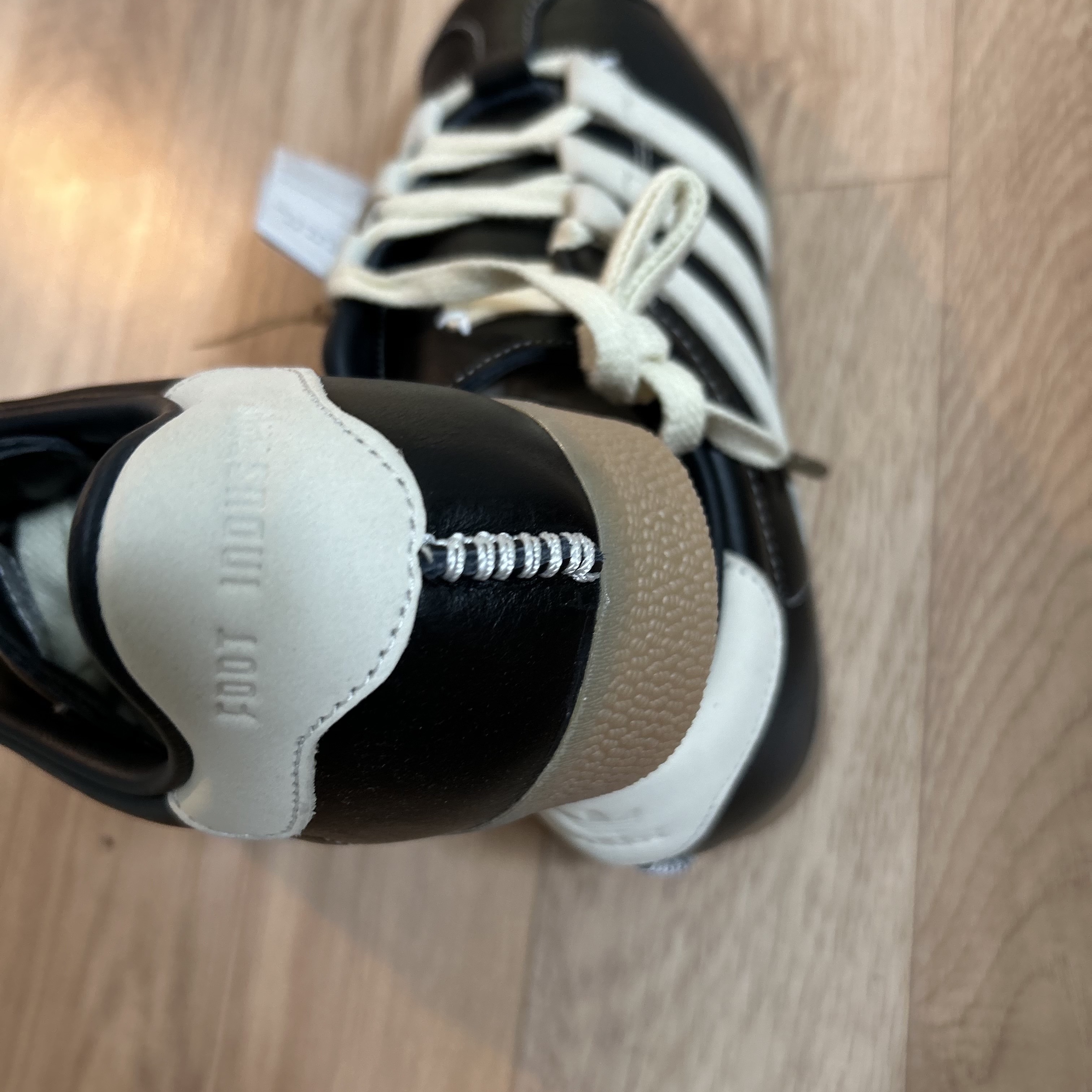 Adidas x Foot Industry Gazelle Core Black Cream White 착용 스타일