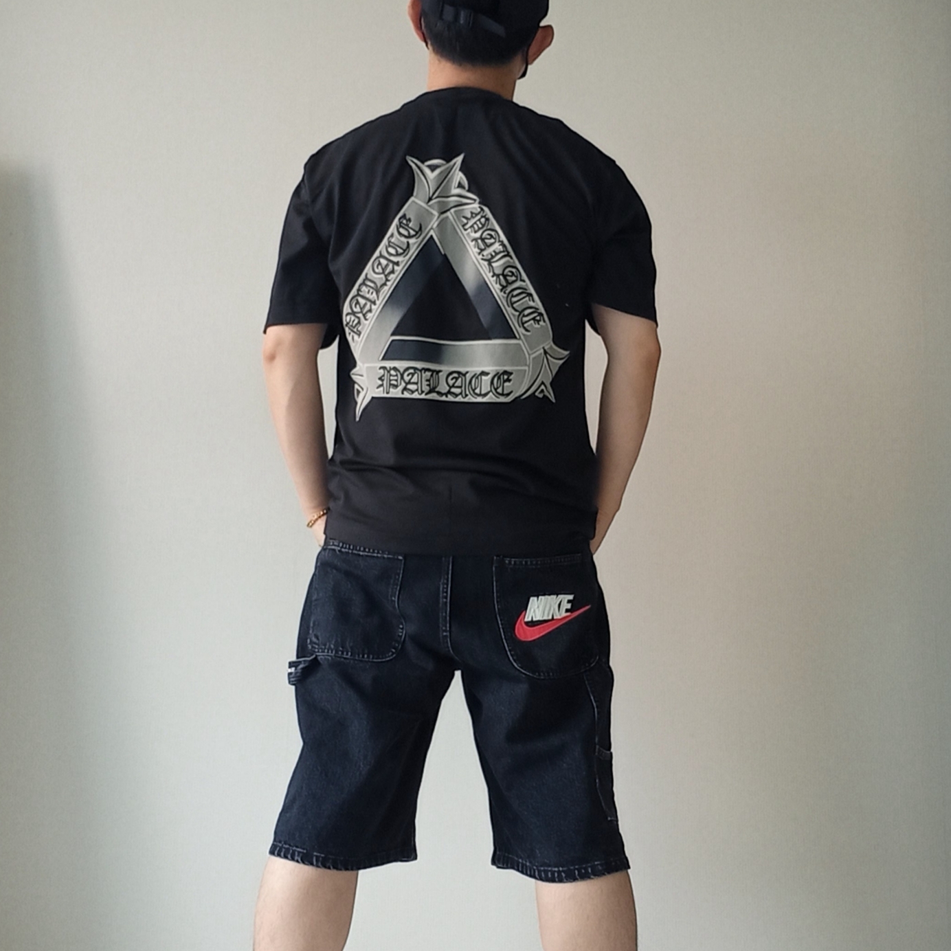 Palace Tri-OG T-Shirt Black - 24SS, Supreme x Nike Denim Short Black - 24SS 착용 스타일 - 4