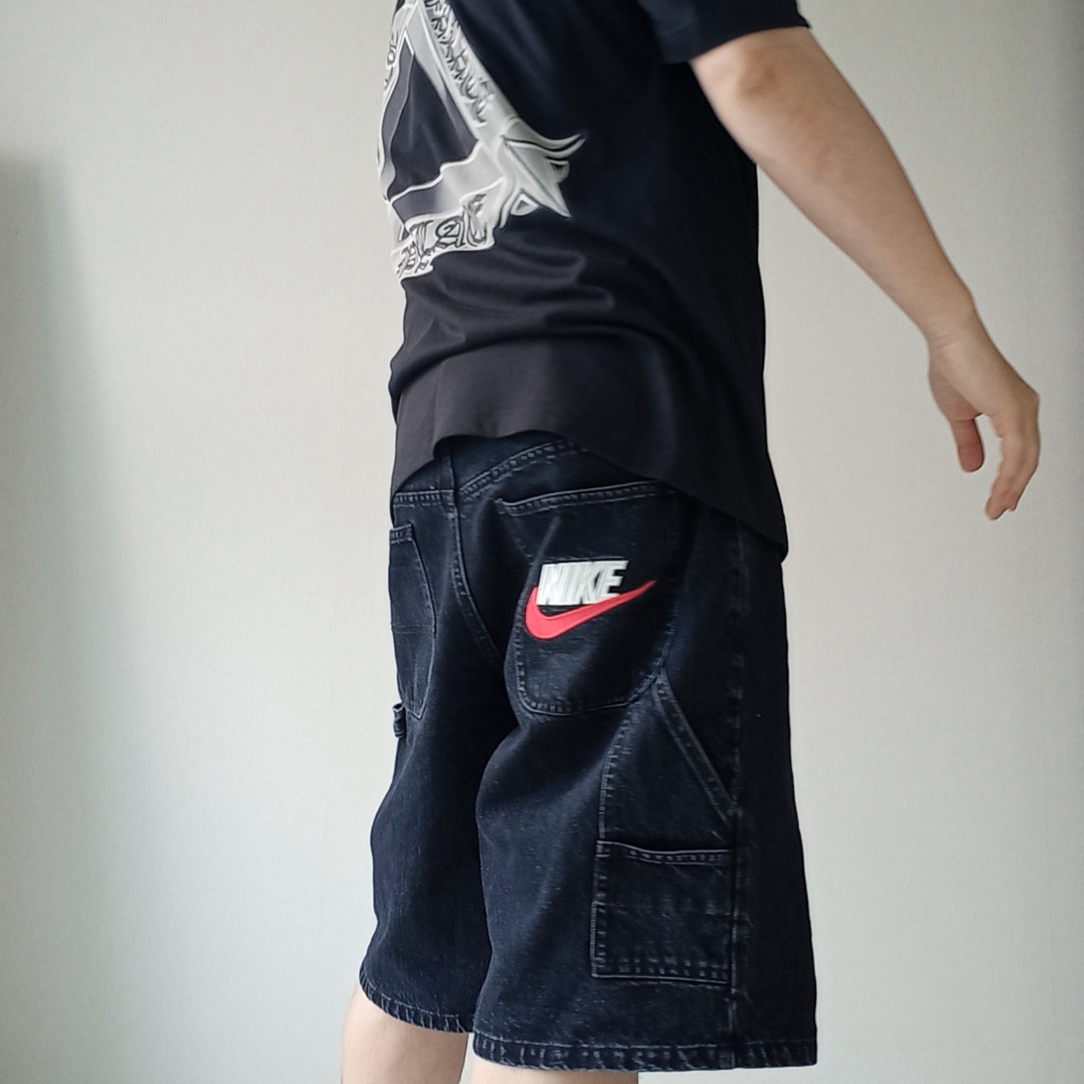 Palace Tri-OG T-Shirt Black - 24SS, Supreme x Nike Denim Short Black - 24SS 착용 스타일 - 2
