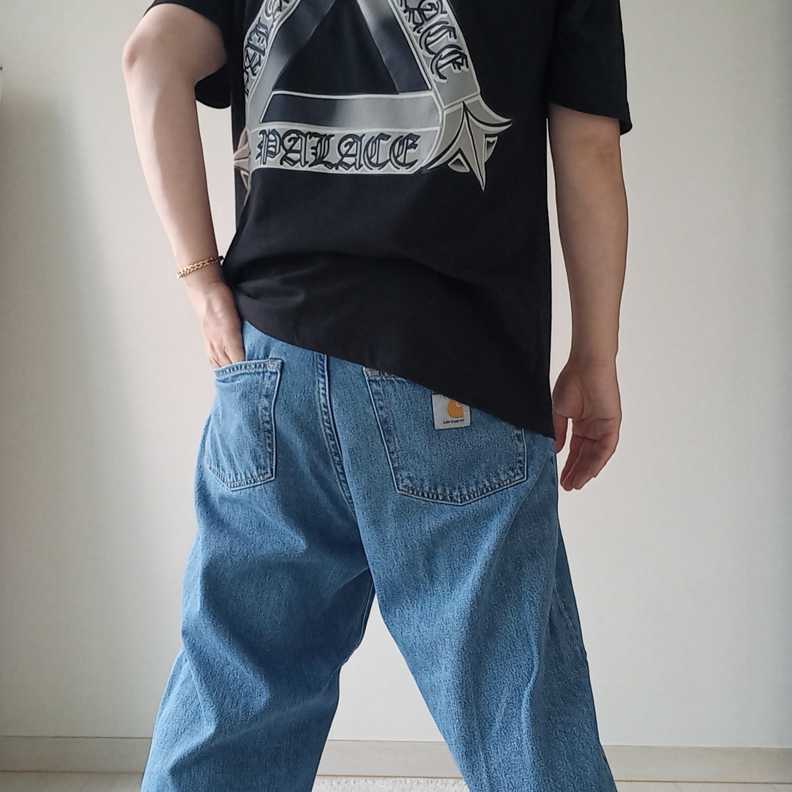 Palace Tri-OG T-Shirt Black - 24SS, Supreme Seersucker S Logo 6-Panel Black - 24SS 착용 스타일 - 1