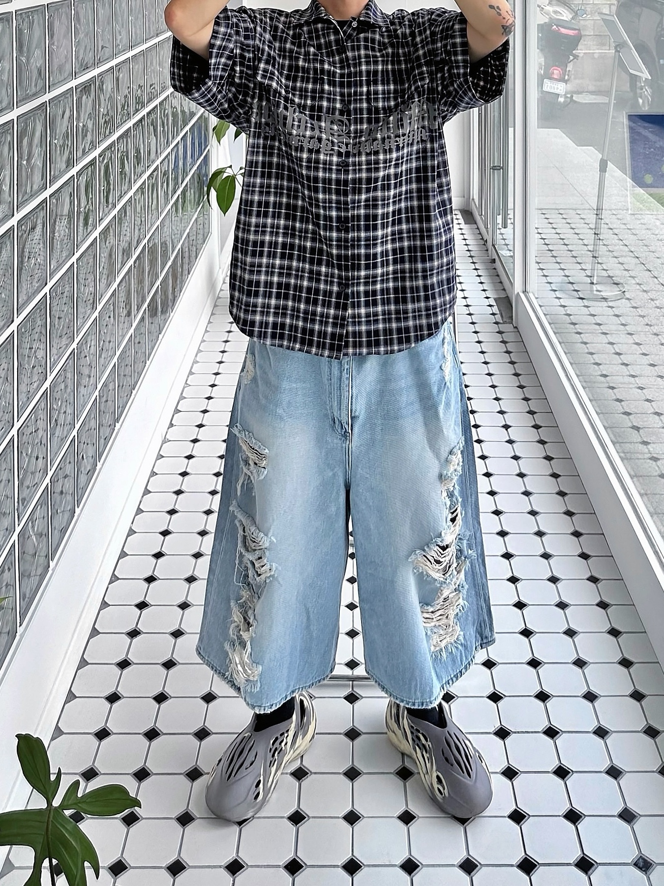 Millo Archive Round Two Pocket Short Sleeve Shirts Black 착용 스타일 - 5