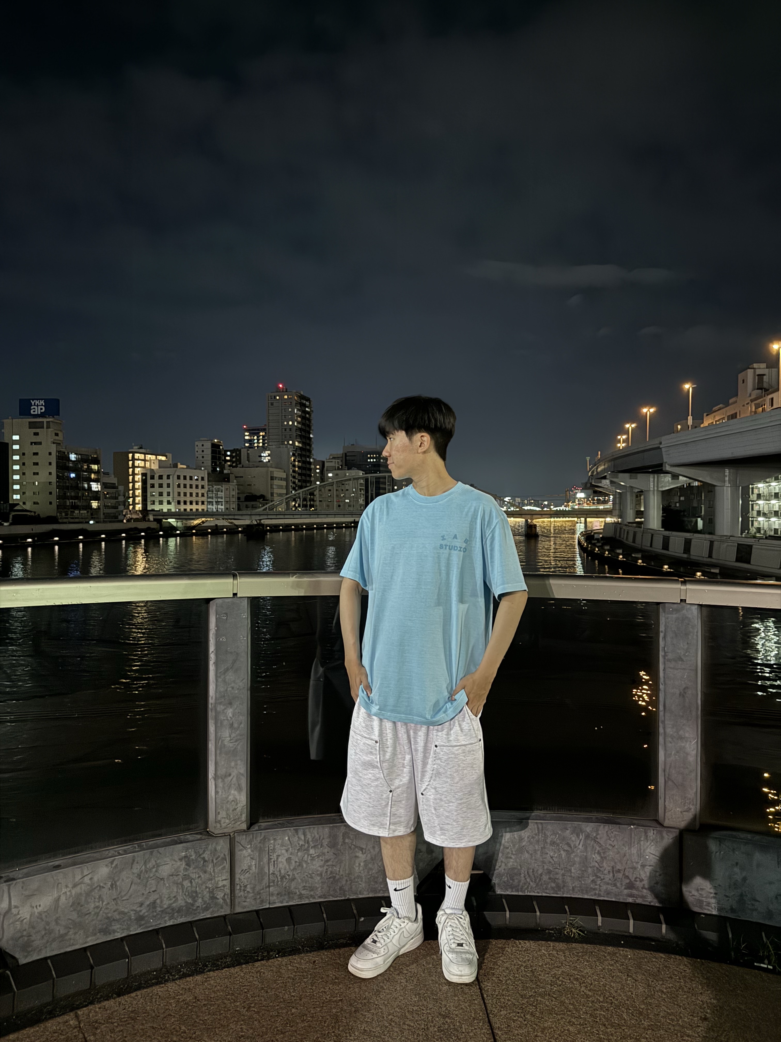 IAB Studio Pigment T-Shirt Cyan, Nike Air Force 1 '07 Low White 착용 스타일 - 1