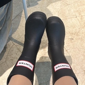 Hunter Original 2.0 Short Rain Boots Black, (W) Hunter Play Short Rain Boots Black 착용 스타일
