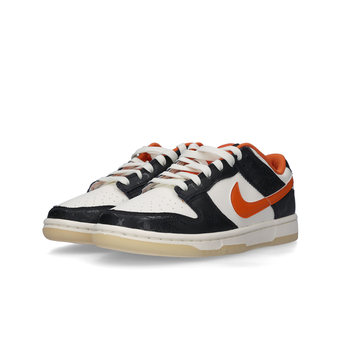 나이키 덩크 로우 레트로 프리미엄 할로윈(Nike Dunk Low Retro PRM Halloween)