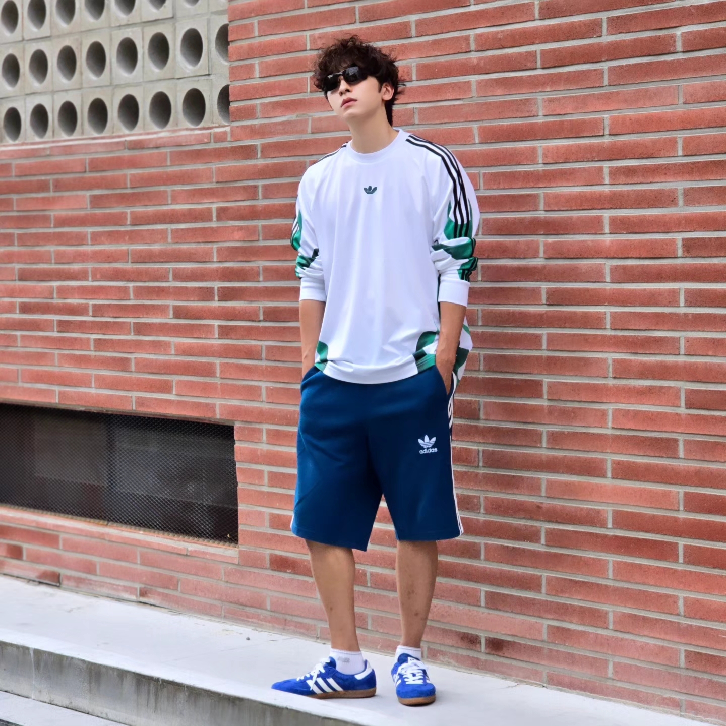 Adidas Samba OG Royal Blue 착용 스타일 - 6