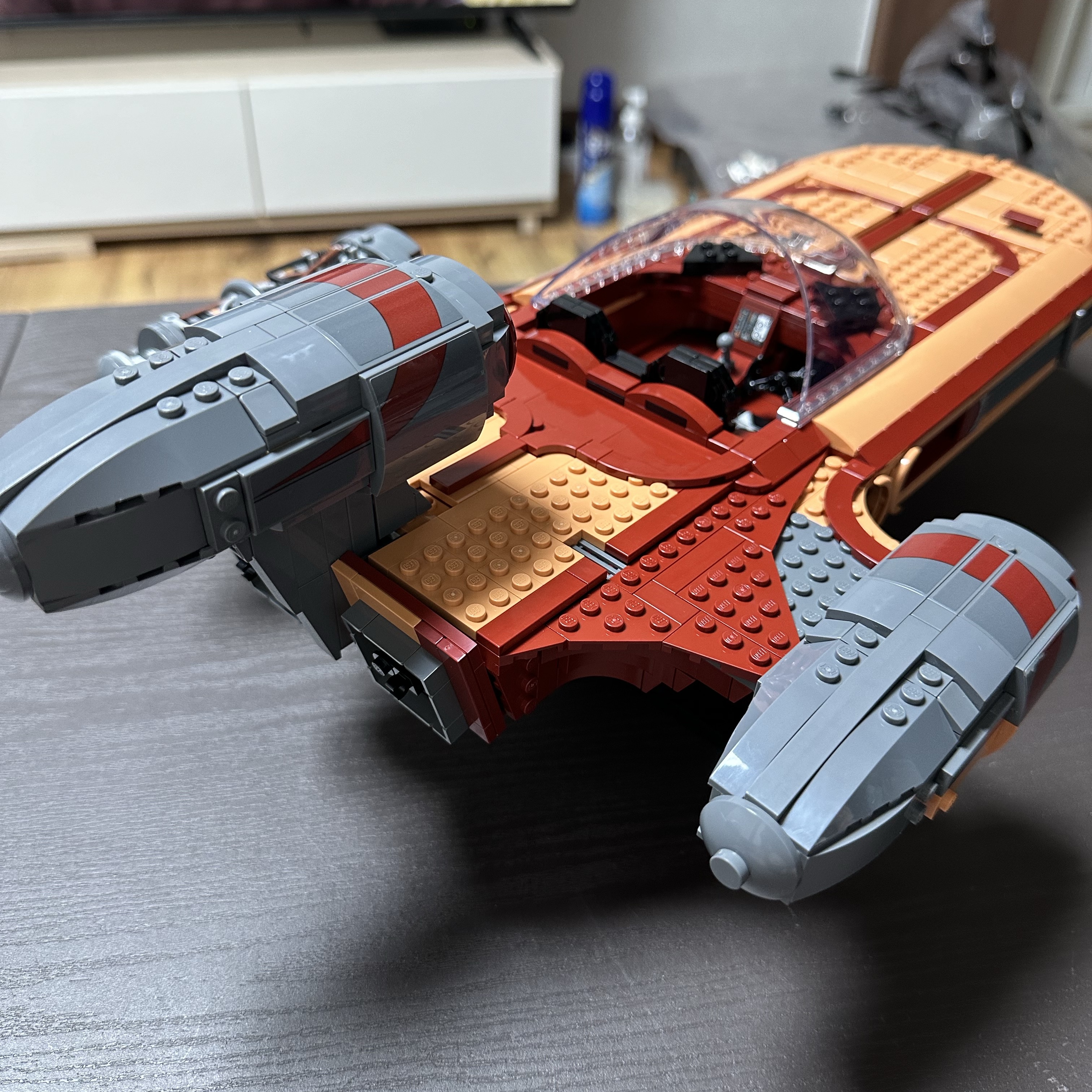 Lego Star Wars Luke Skywalker's Landspeeder 착용 스타일 - 3