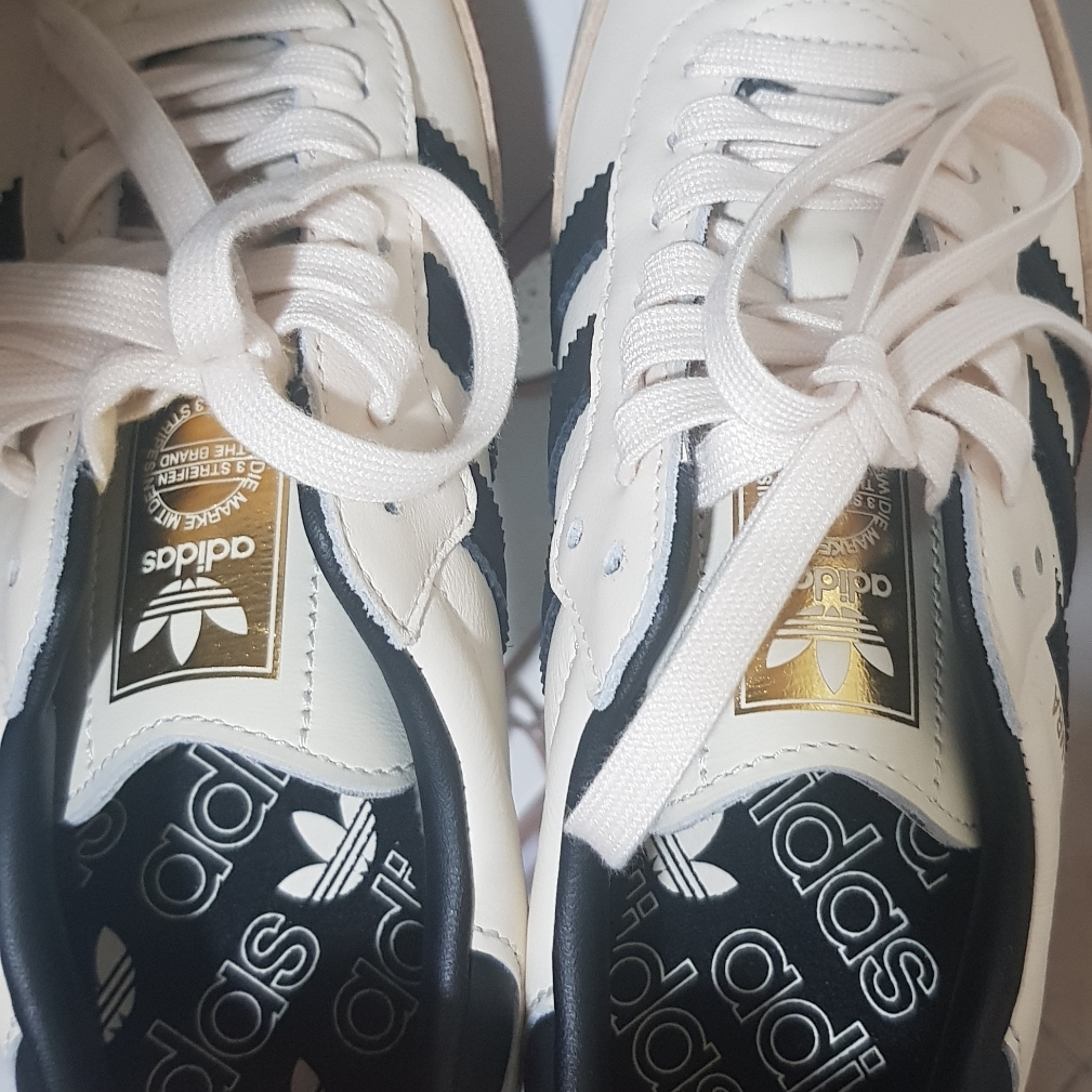 (W) Adidas Samba OG Cream White Core Black 착용 스타일