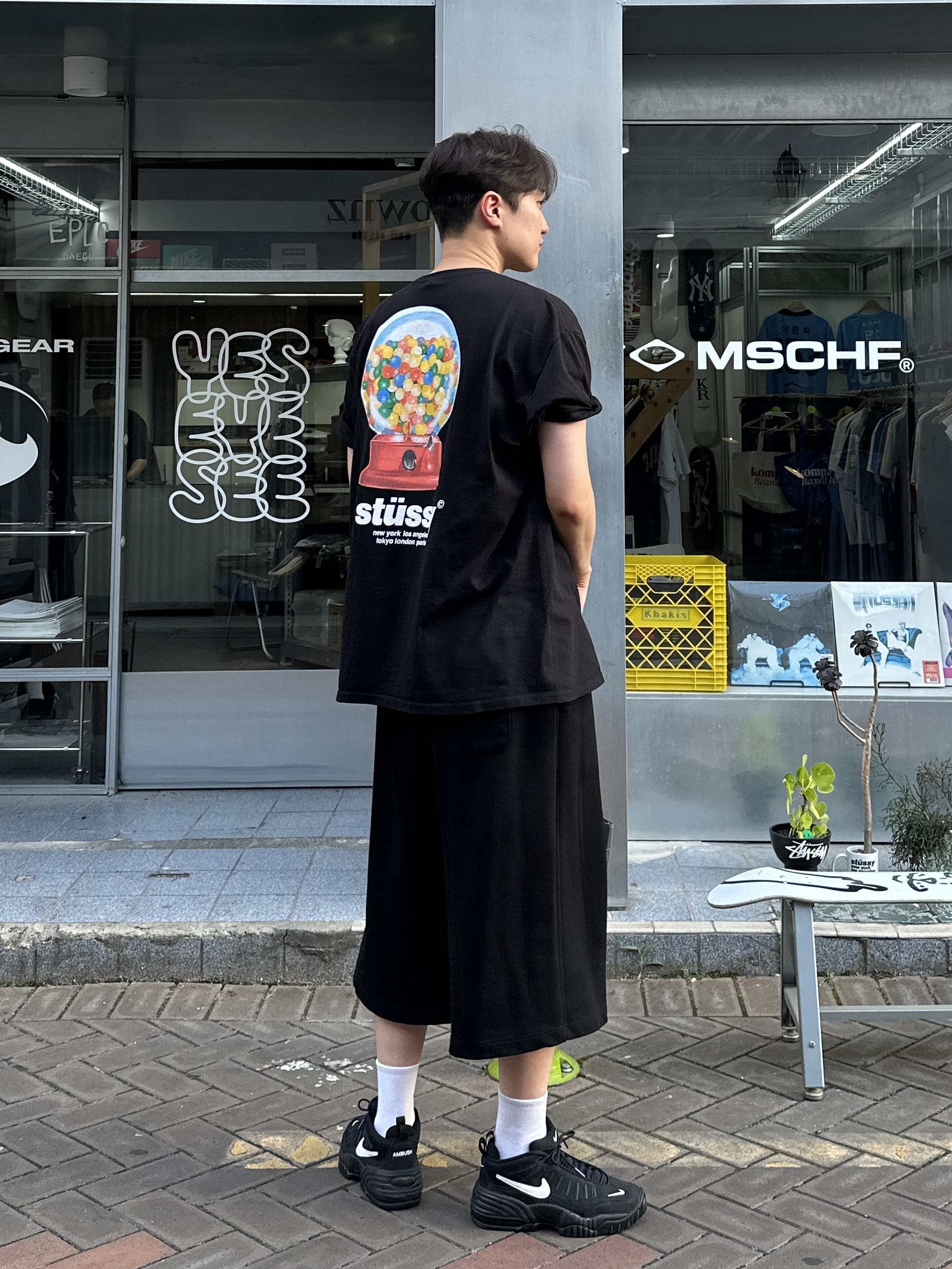 Nike x Ambush Air Adjust Force SP Black and Psychic Purple, Stussy Gumball T-Shirt Black 착용 스타일 - 2