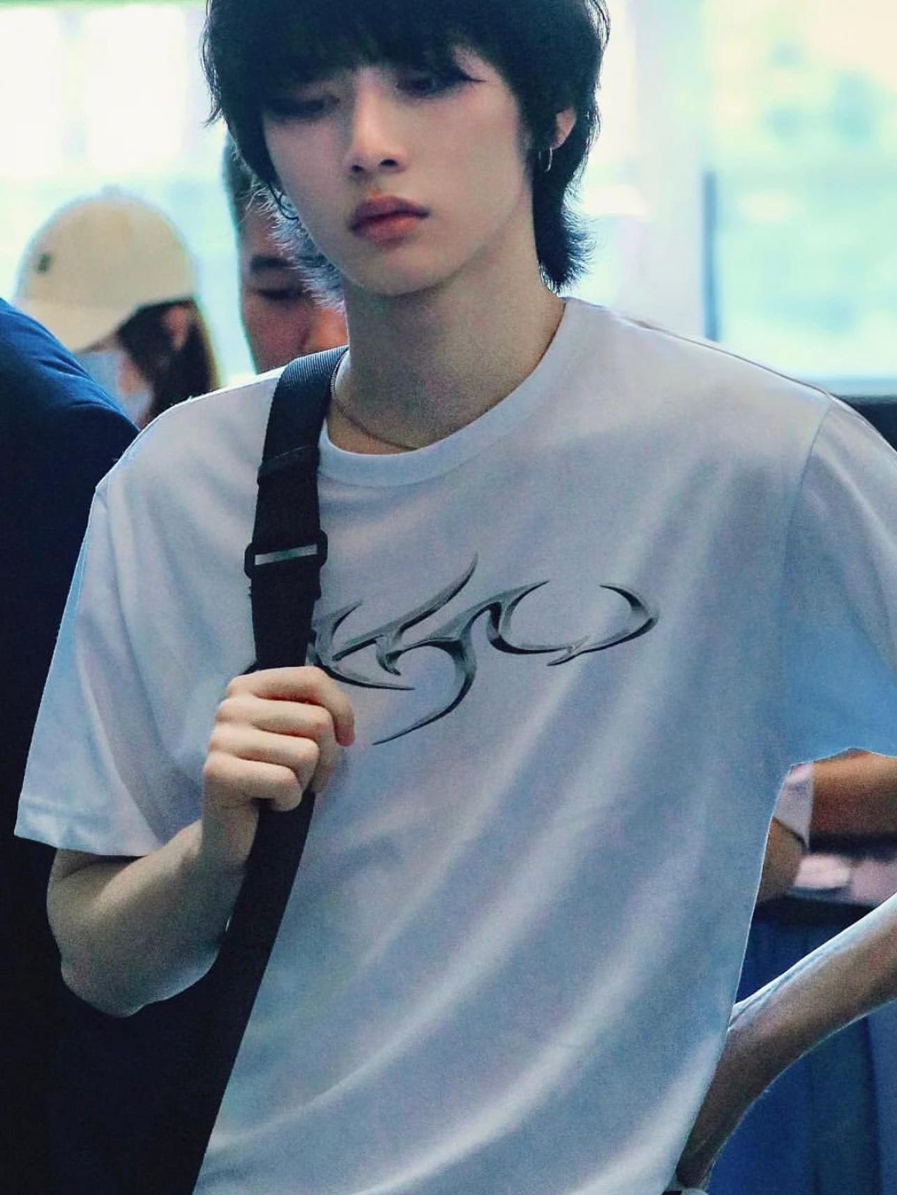 Ajobyajo PBA Tribal Ajo T-Shirt White 착용 스타일