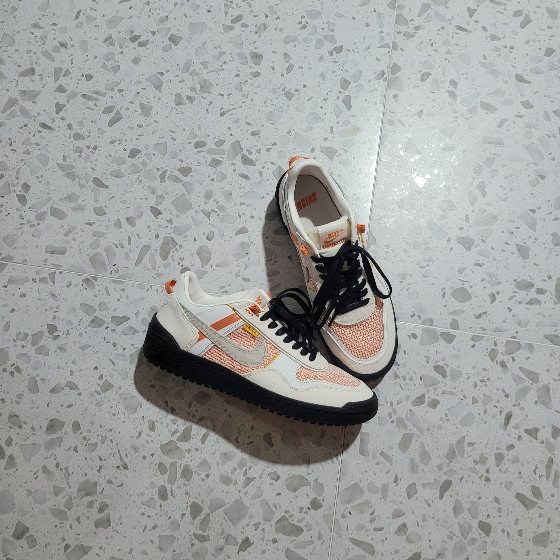 Nike x Union Field General SP Ivory and Light Orewood Brown 착용 스타일 - 1