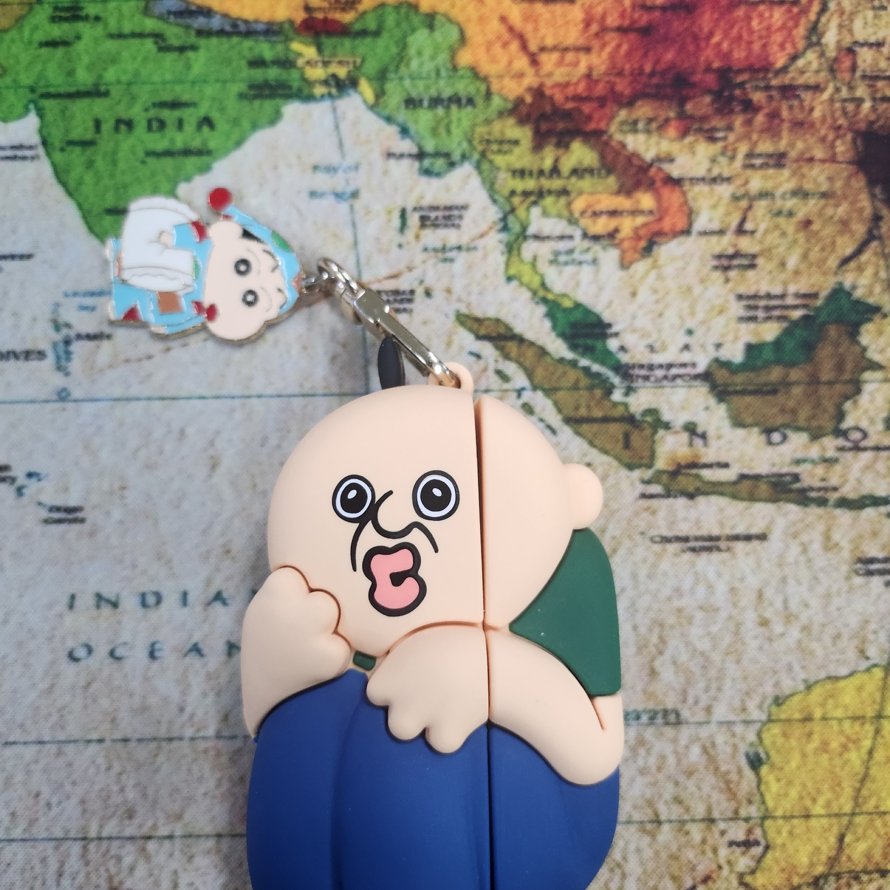 Bbangbbang Crouch Airpods Pro 2nd Gen Case 착용 스타일