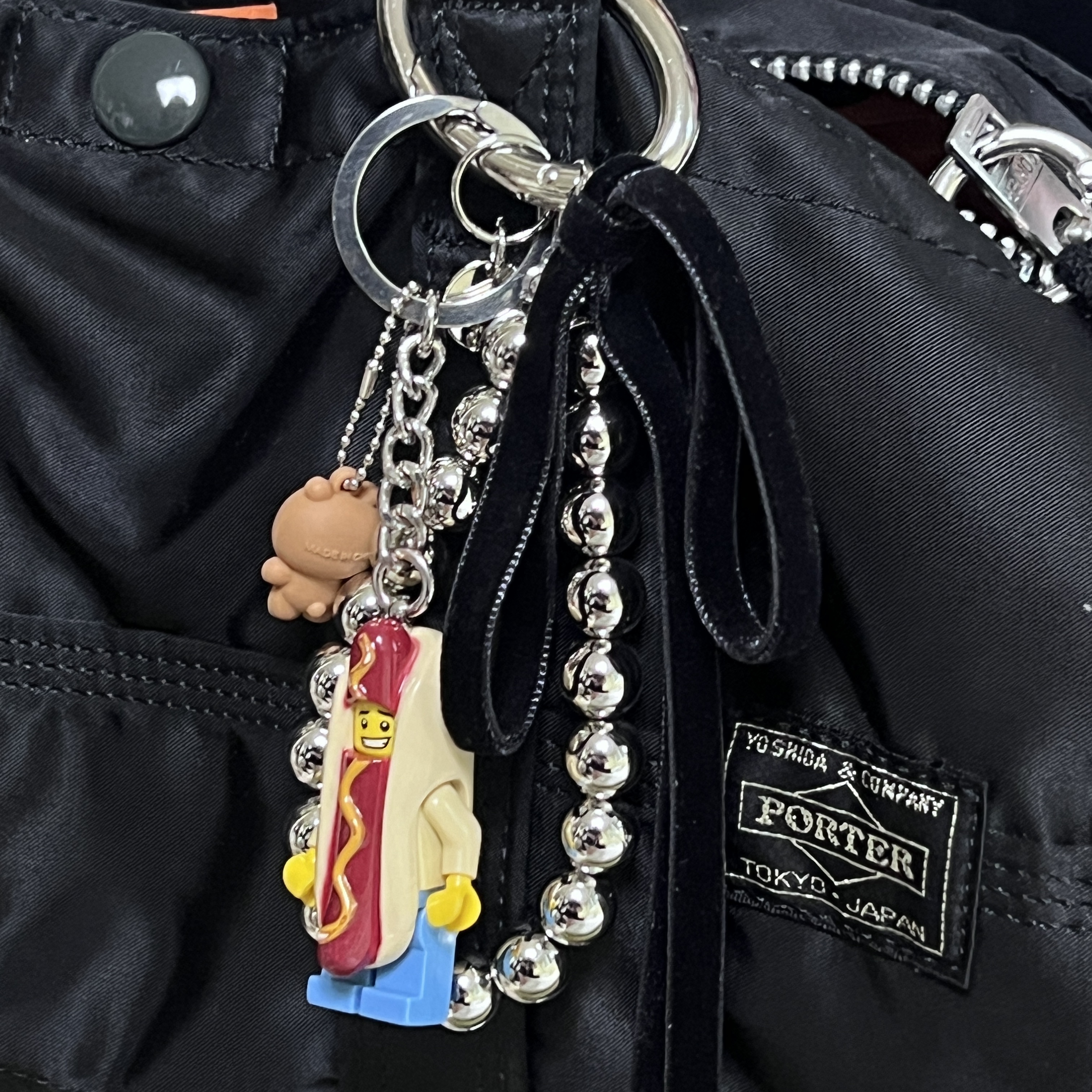 Porter Tanker Duffle Bag S Black 착용 스타일