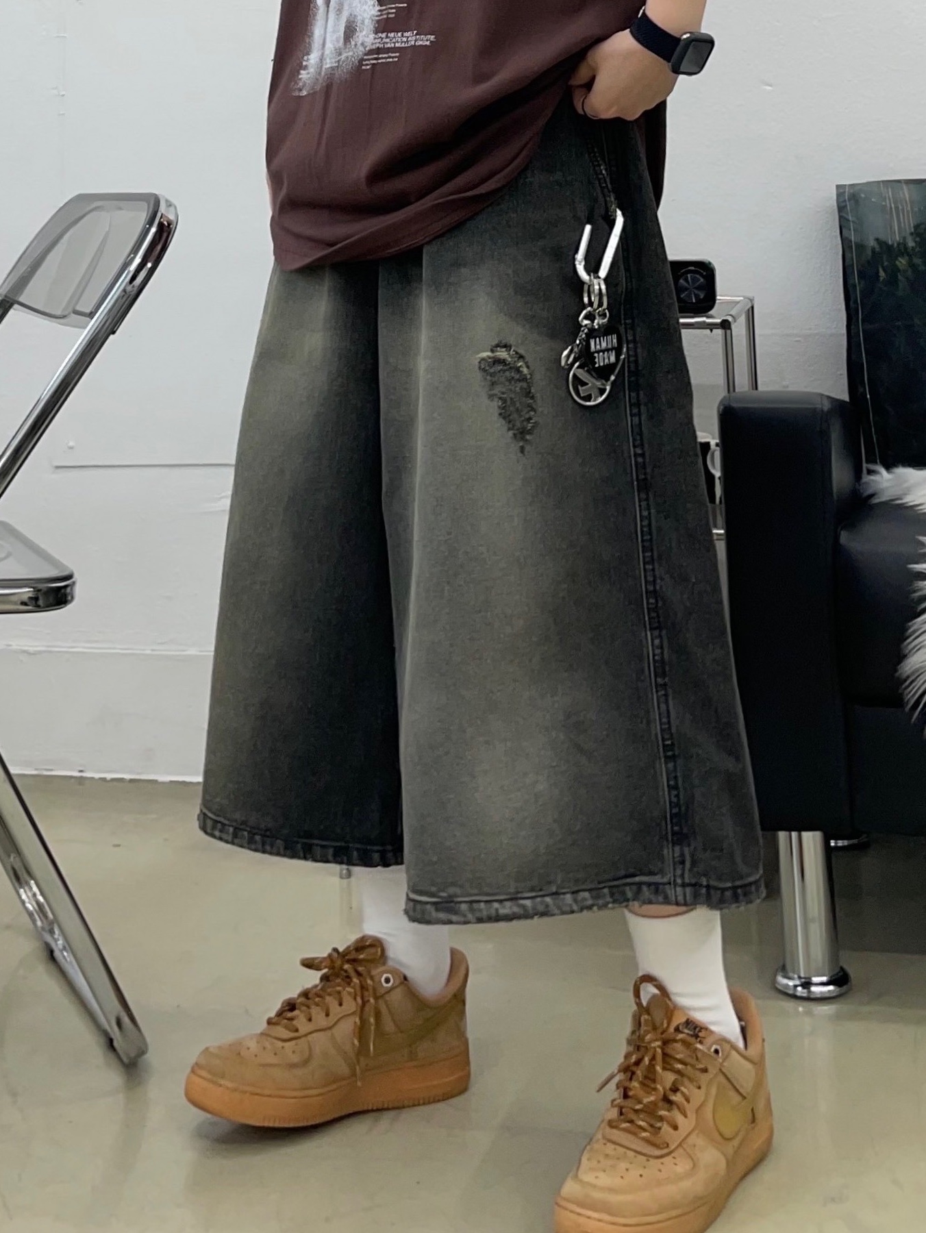 Our Legacy Ladon Leather Keychain Black, Nike Air Force 1 '07 WB Flax 착용 스타일 - 7