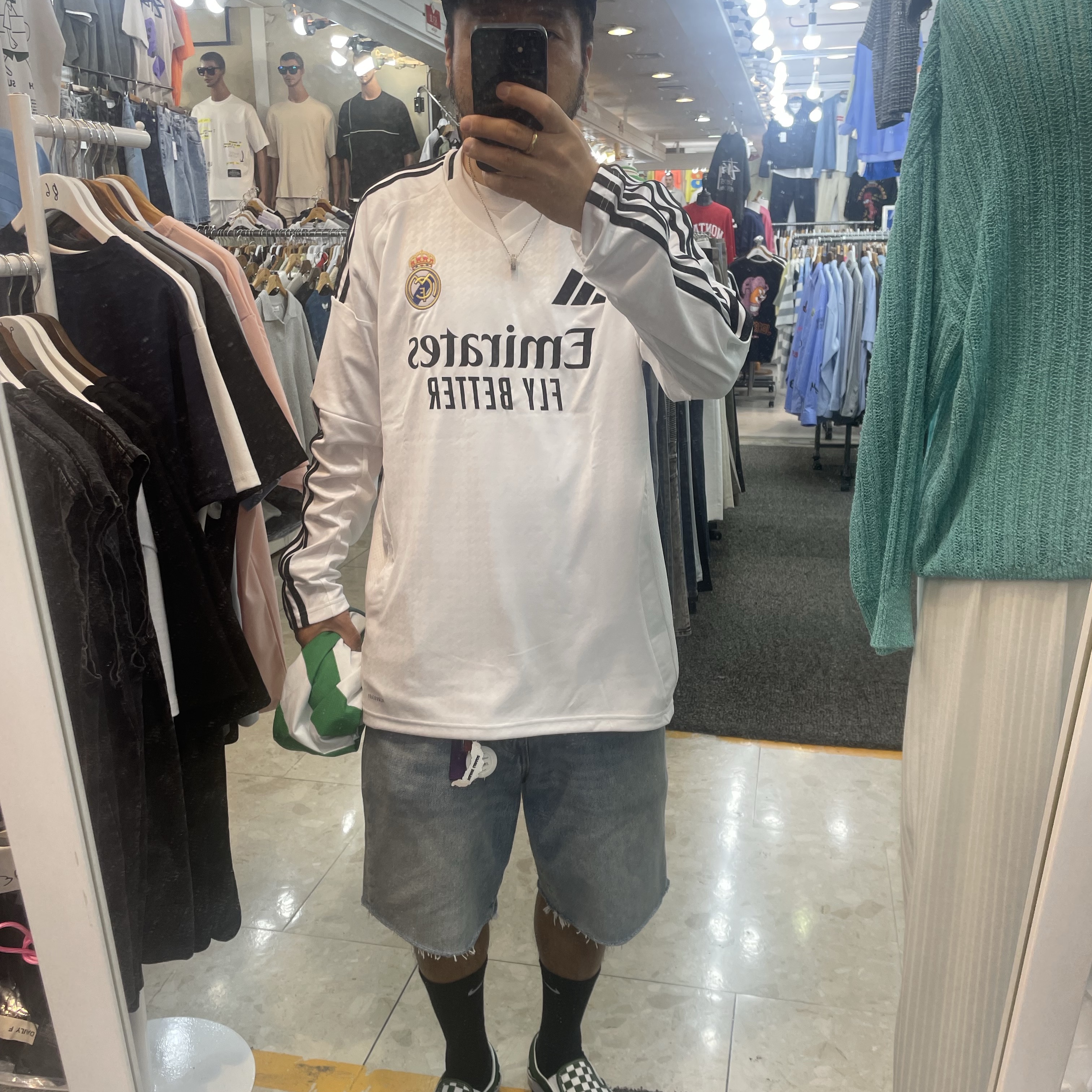 Adidas Real Madrid 2024/25 Home Long Sleeve Jersey White - KR Sizing (Non Marking Ver.) 착용 스타일