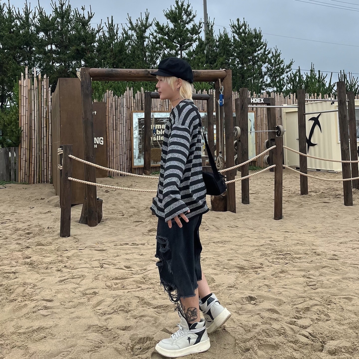 Converse x Drkshdw Turbowpn Pelican 착용 스타일 - 5