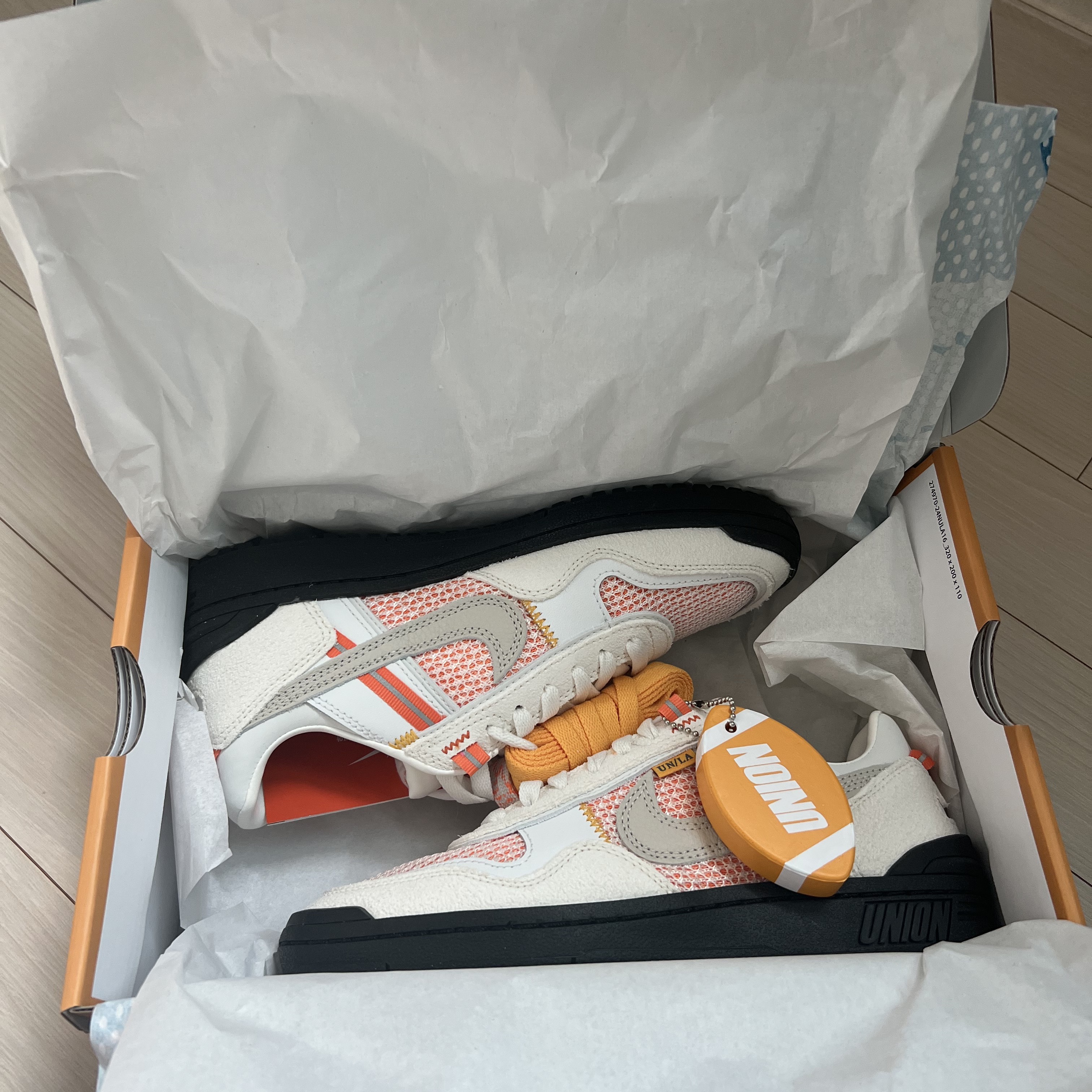 Nike x Union Field General SP Ivory and Light Orewood Brown 착용 스타일