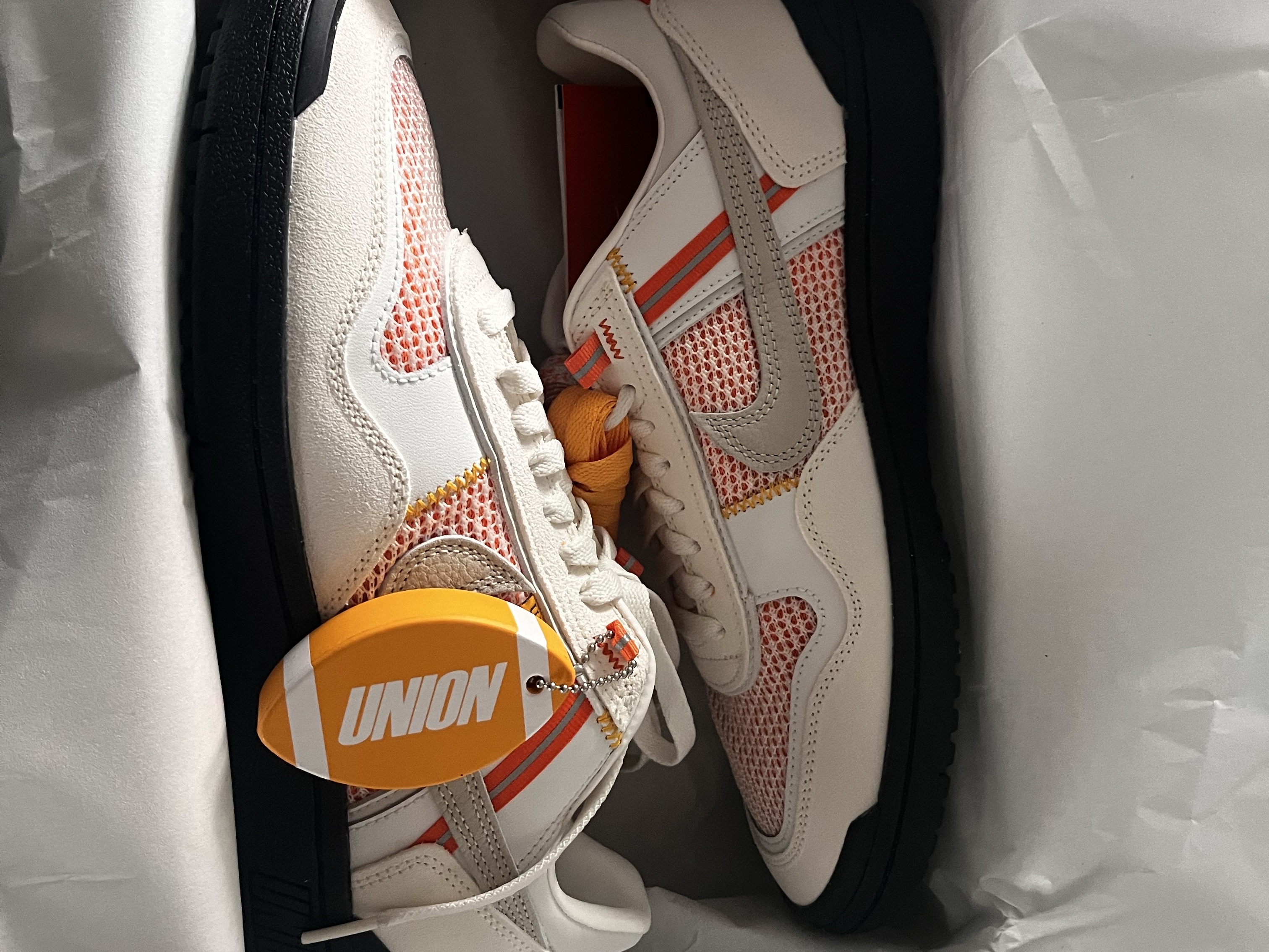 Nike x Union Field General SP Ivory and Light Orewood Brown 착용 스타일 - 1