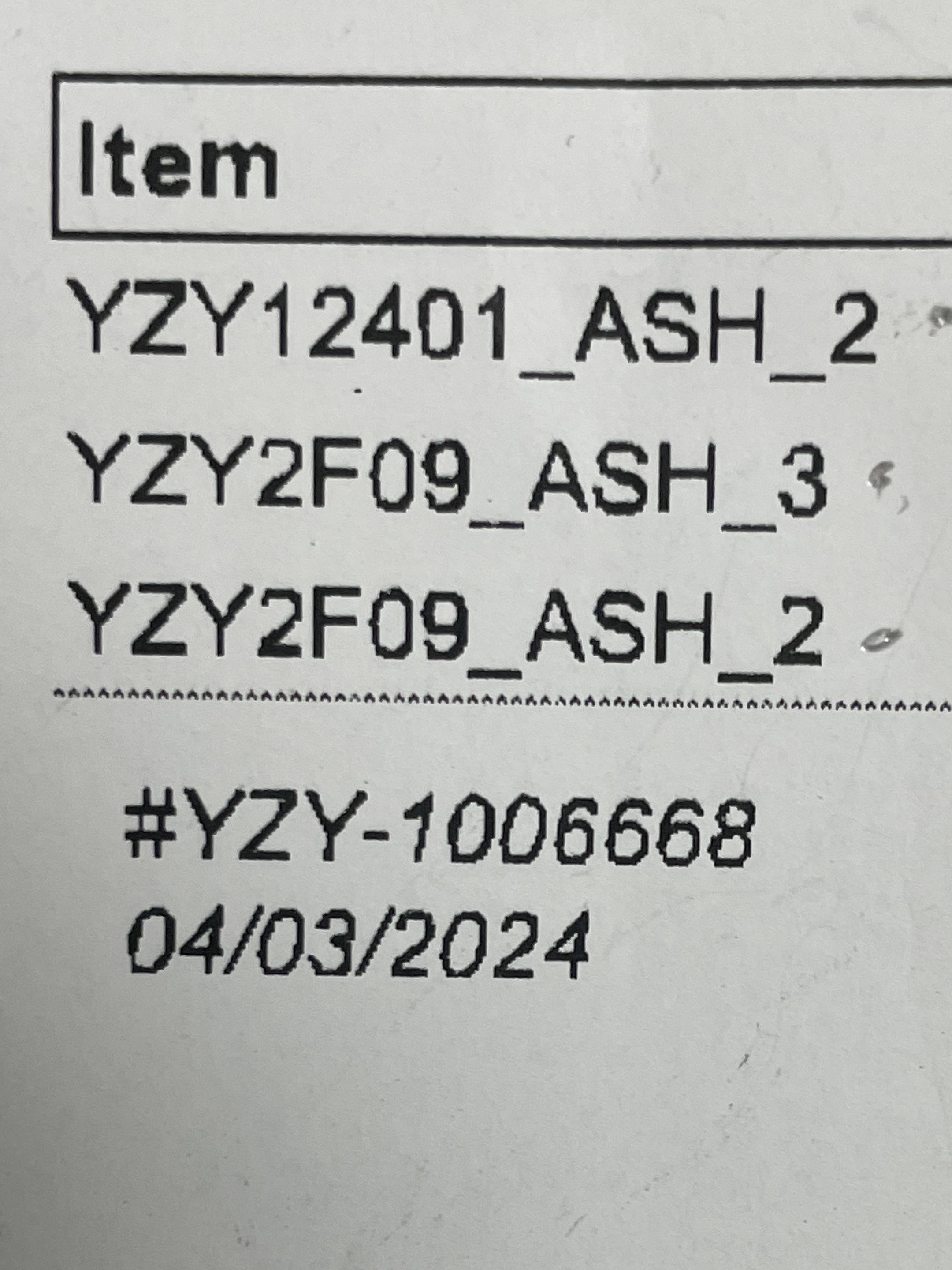 Yeezy x Gosha Rubchinskiy YZY Black Dogs Hoodie Heather Grey, Yeezy x Gosha Rubchinskiy YZY Black Dogs T-Shirt Heather Grey 착용 스타일 - 2
