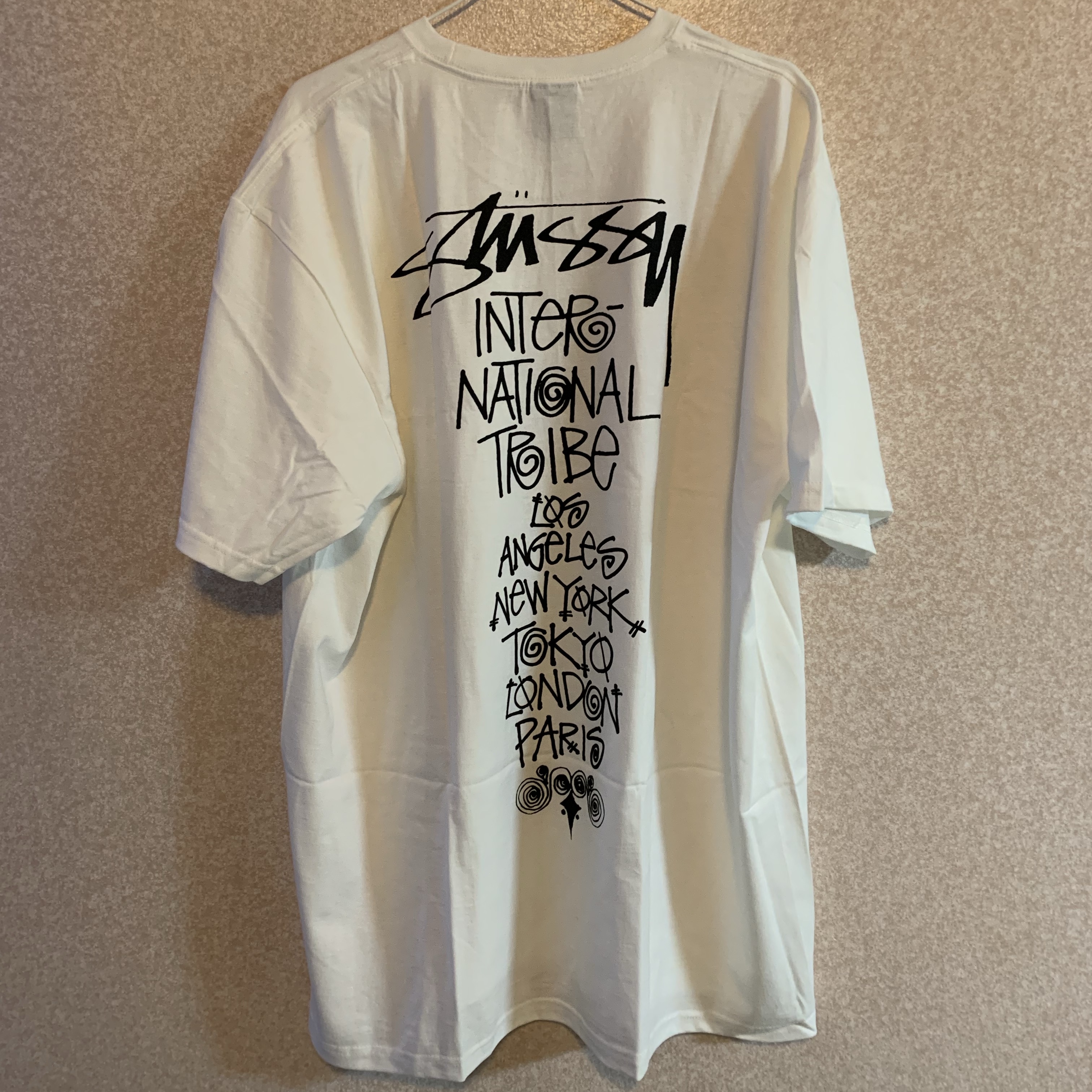 Stussy Tribe Stack T-Shirt White 착용 스타일