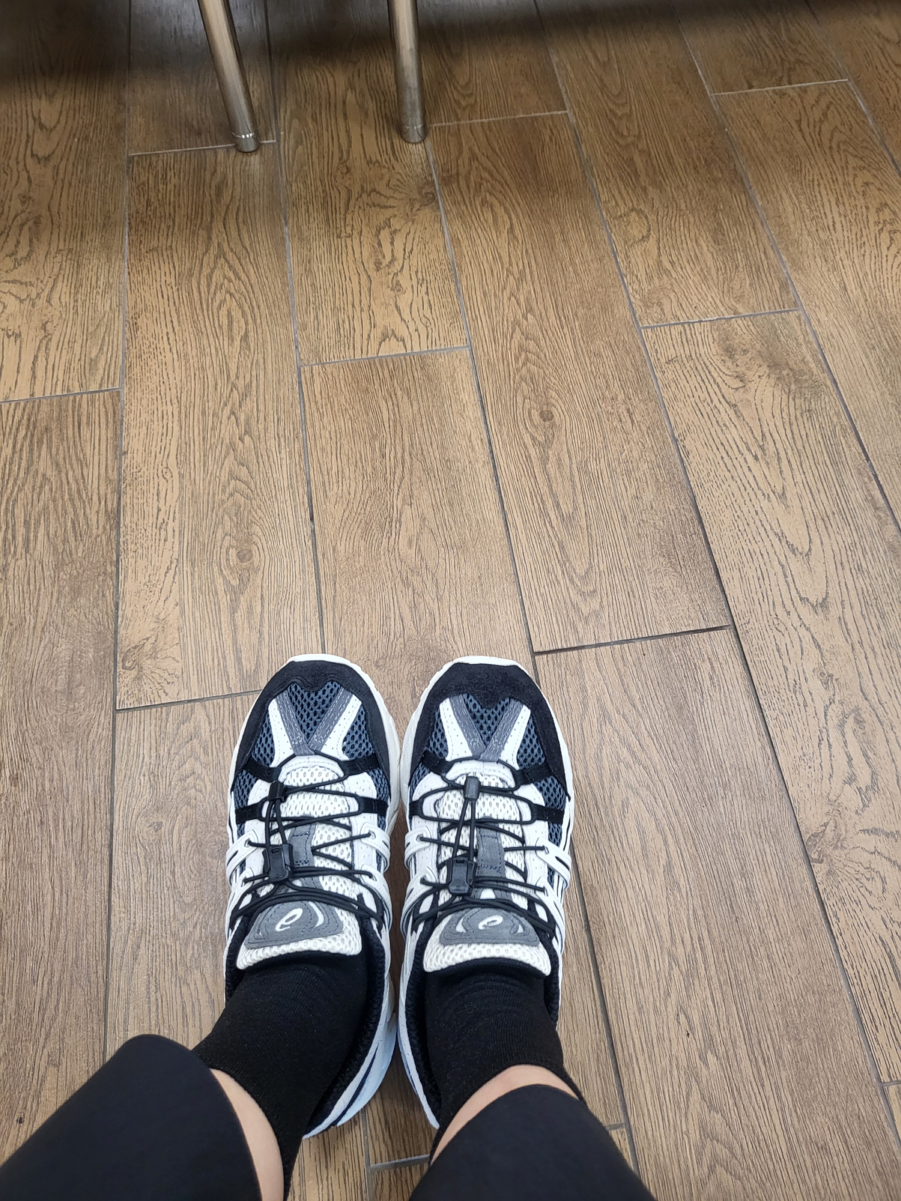 Asics Unlimited Gel-Sonoma 15-50 Carrier Grey White Alyssum 착용 스타일 - 1