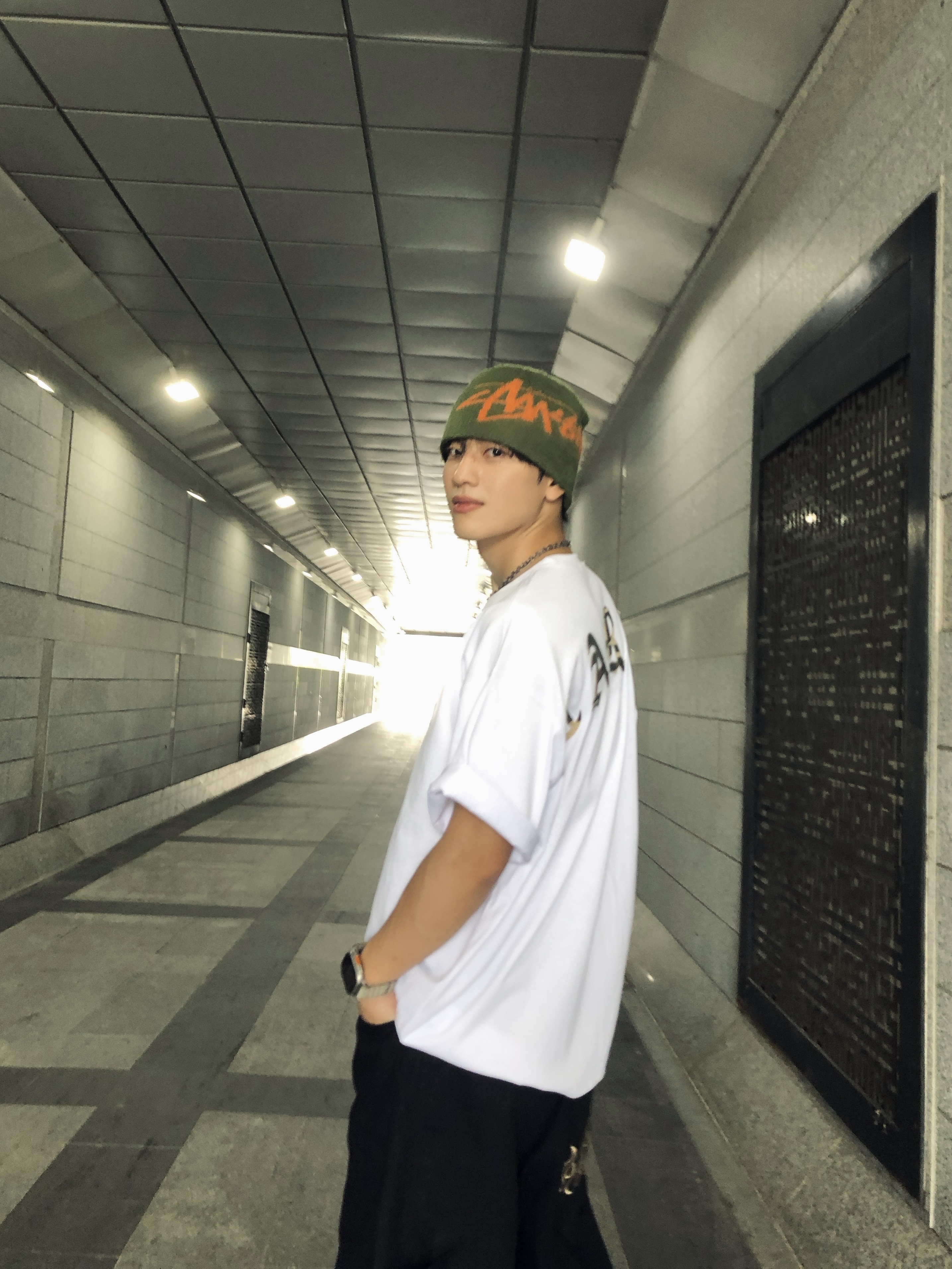 Stussy Brushed Out Stock Skullcap Beanie Olive 착용 스타일 - 7