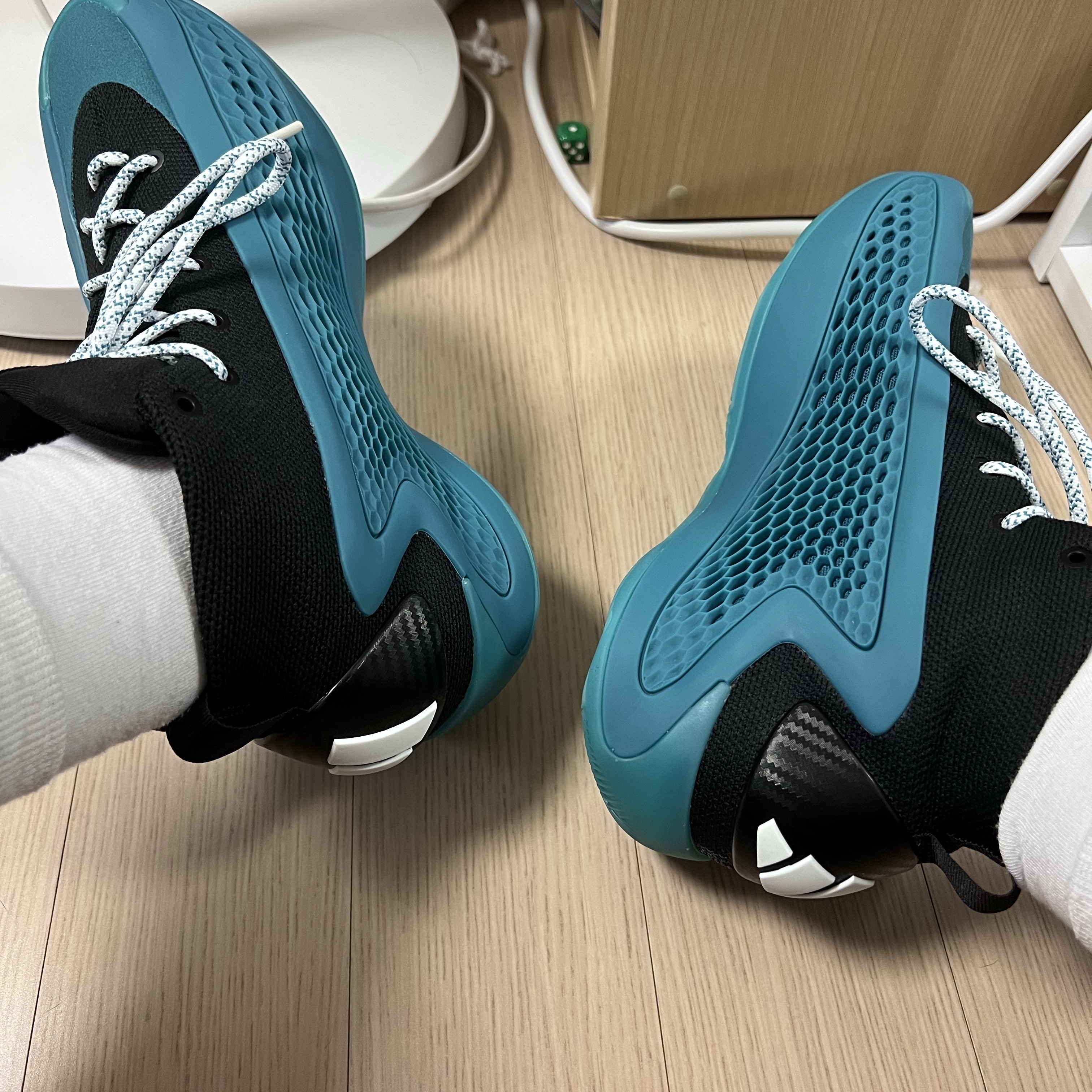 Adidas A.E. 1 Arctic Fusion Core Black 착용 스타일 - 3