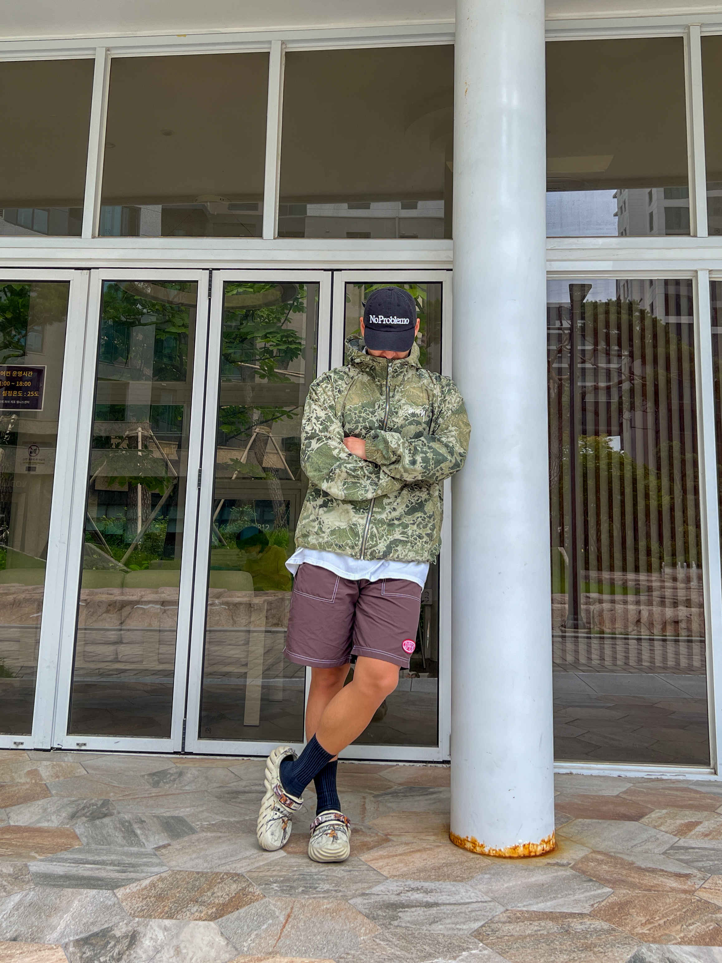Stussy Realtree Wav3 Beach Shell Wave3 Hillside, Stussy Fuzzy Dice T-Shirt White 착용 스타일