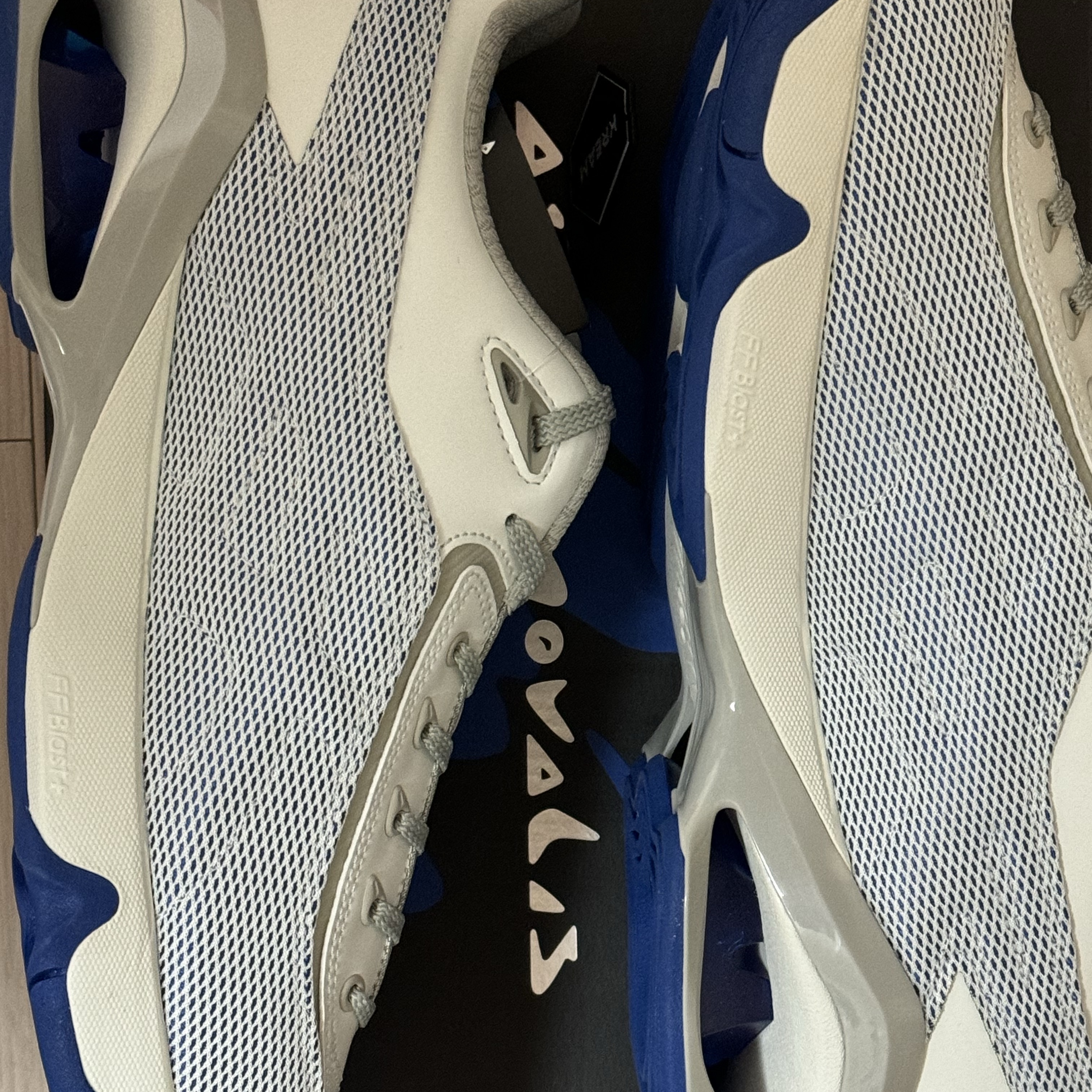 Asics x Kiko Kostadinov Novalis Gel-Teremoa Snow White Asics Blue 착용 스타일 - 3