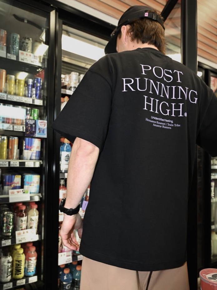 Hermanos Koumori PRH T-Shirt Black 착용 스타일 - 1
