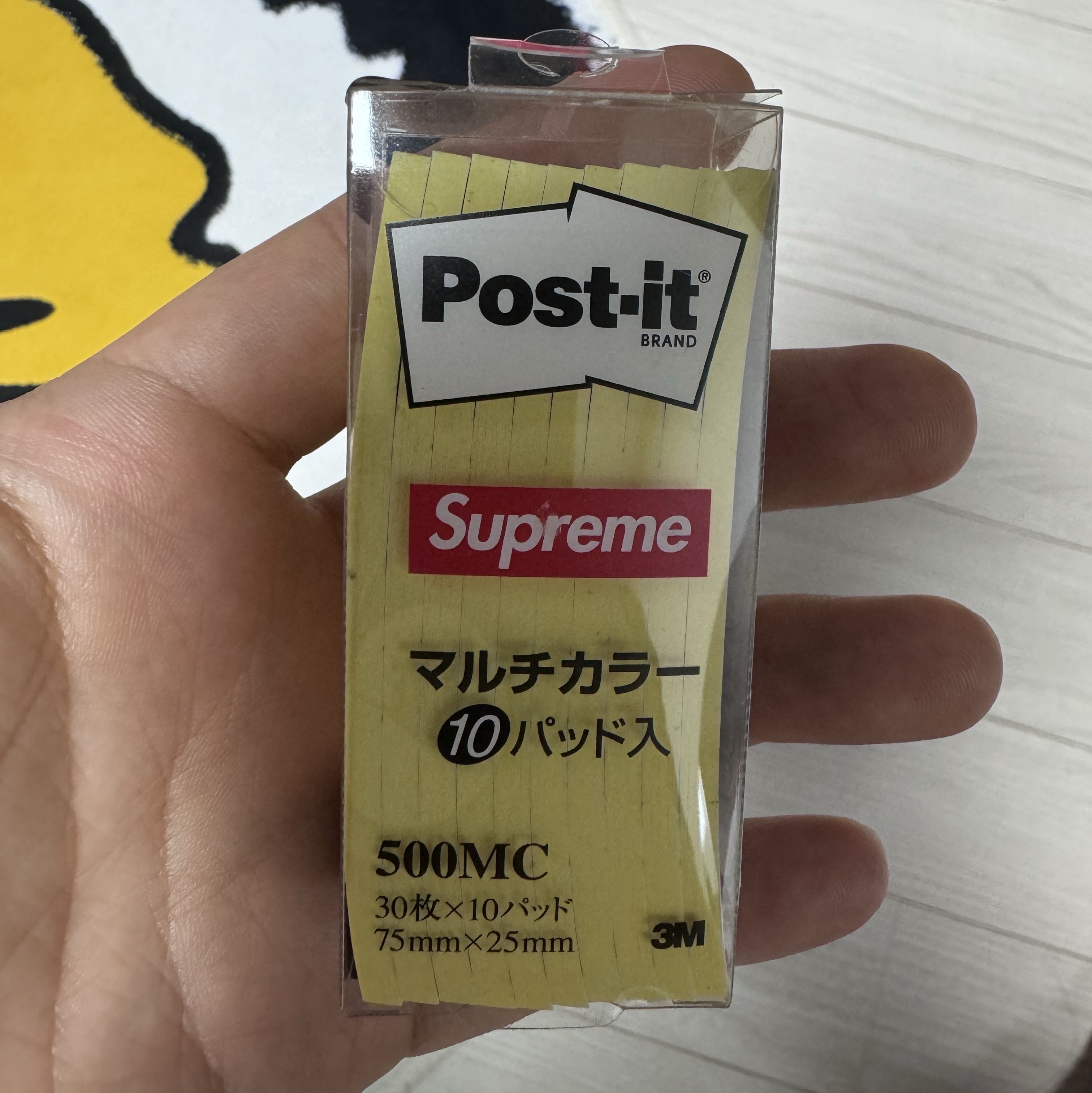 Supreme x Post-It Yellow (Pack of 10) - 24SS 착용 스타일