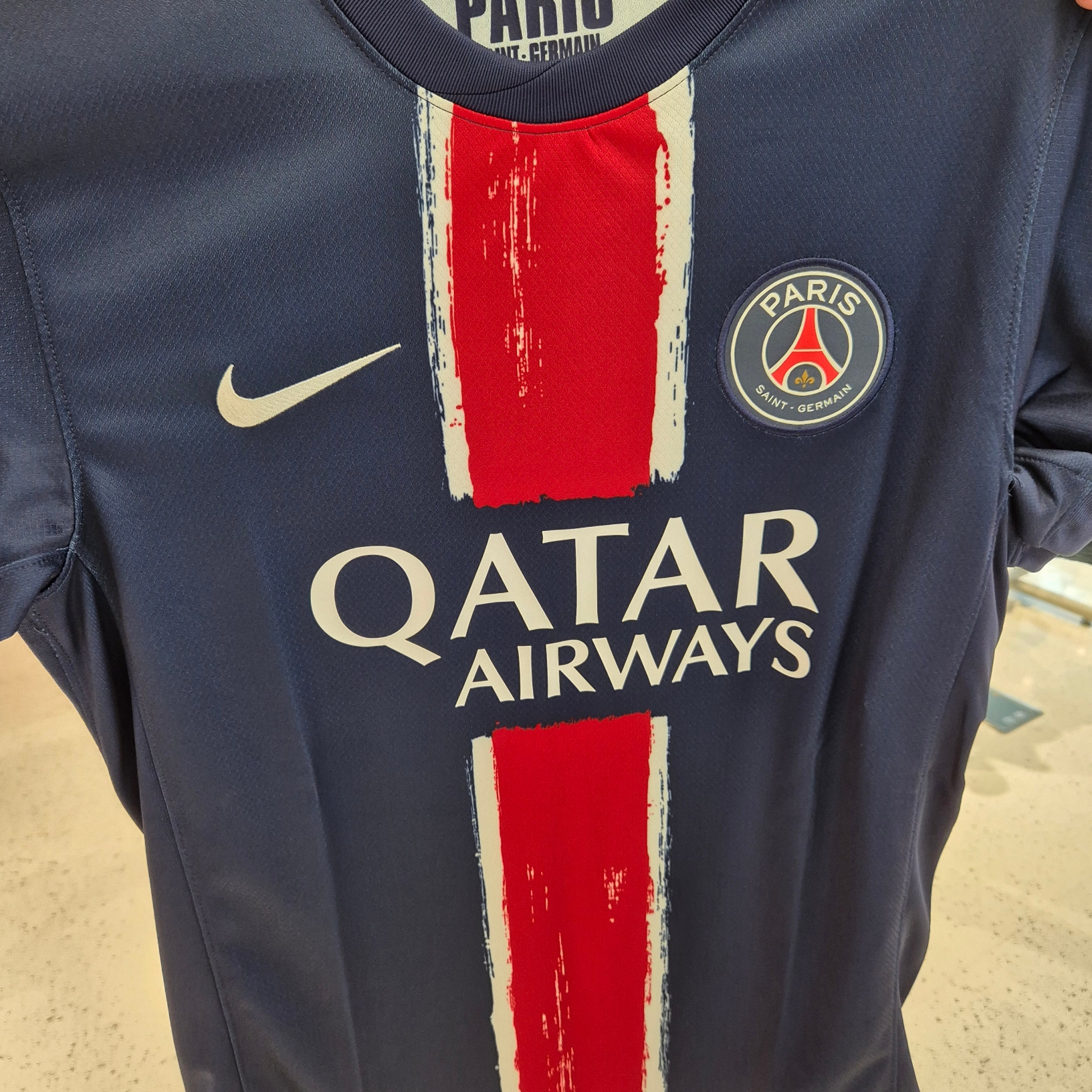 Nike Paris Saint-Germain 2024/25 Dri-Fit ADV Match Home Jersey Midnight Navy (Non Marking Ver.) 착용 스타일