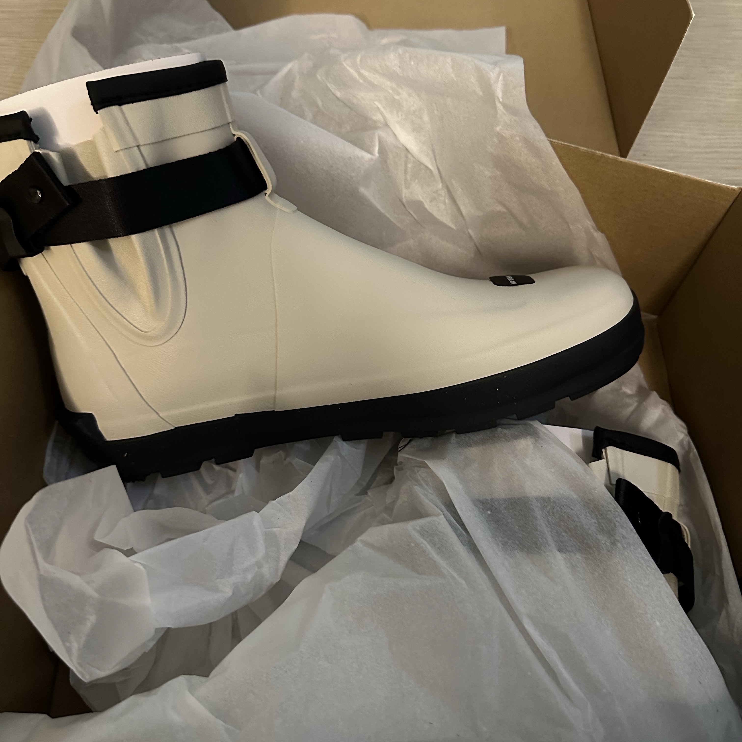 Moonstar 810s ET027 Marke Modi White 착용 스타일