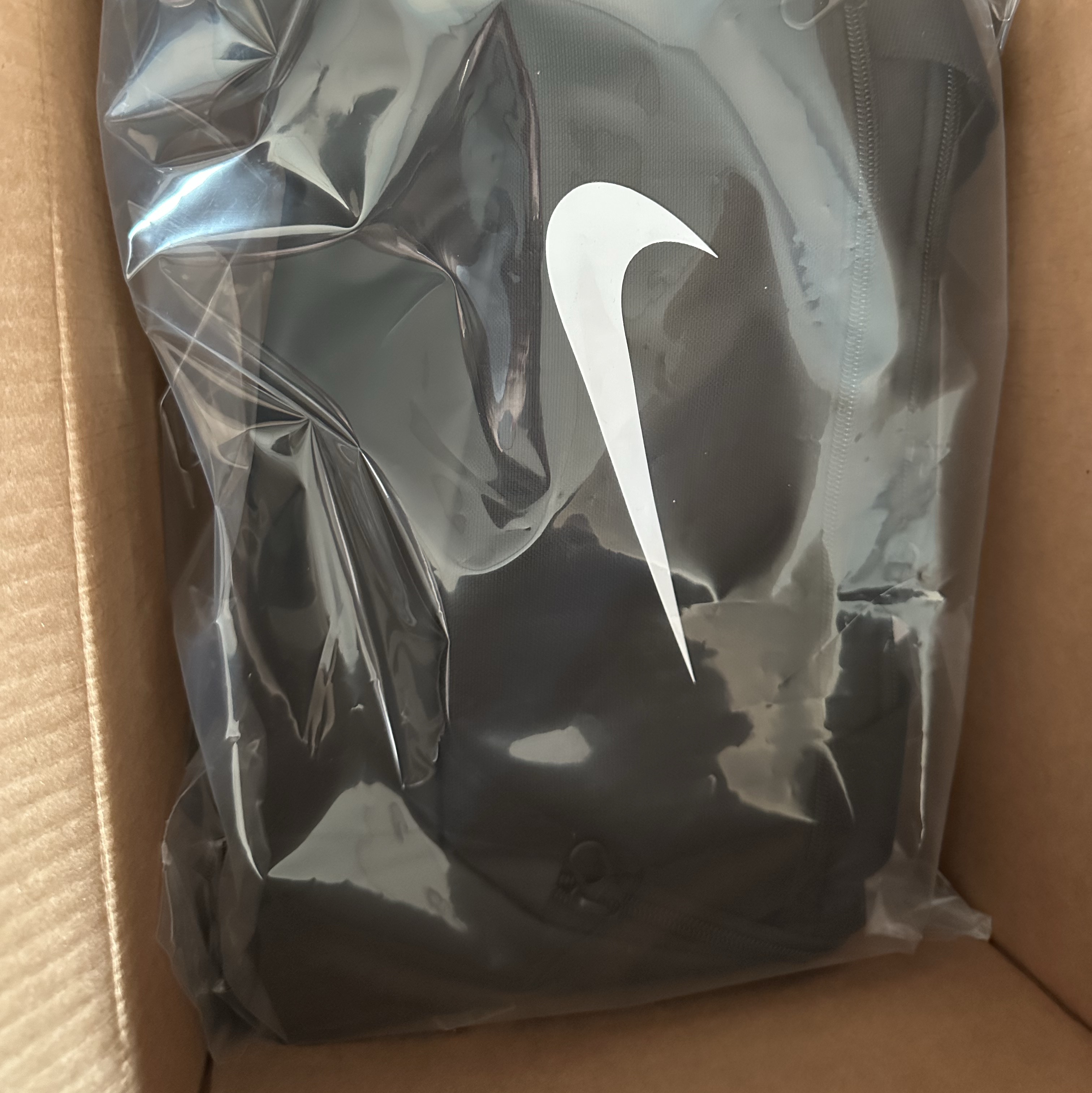 Nike Brasilia 9.5 Training Duffle Bag Extra Small 25L Black 착용 스타일